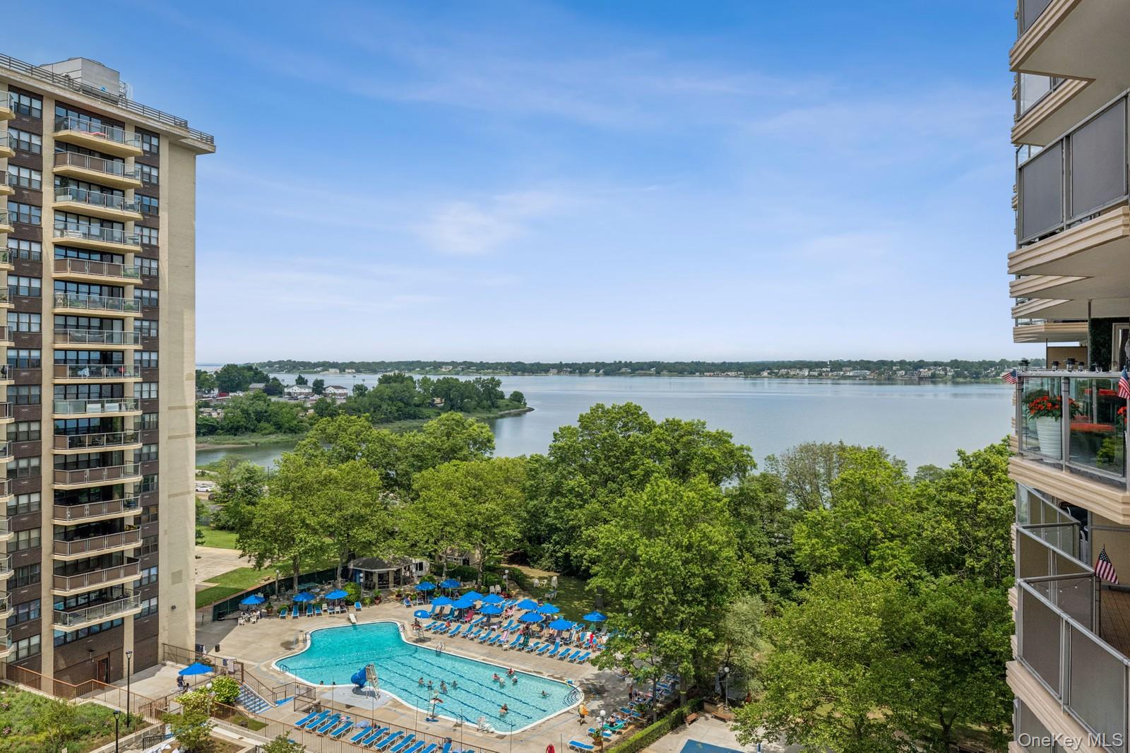 18-15 215th Street # 9J, Bayside, NY 11360