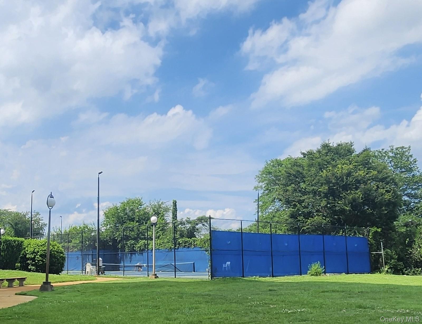 18-15 215th Street # 9J, Bayside, NY 11360