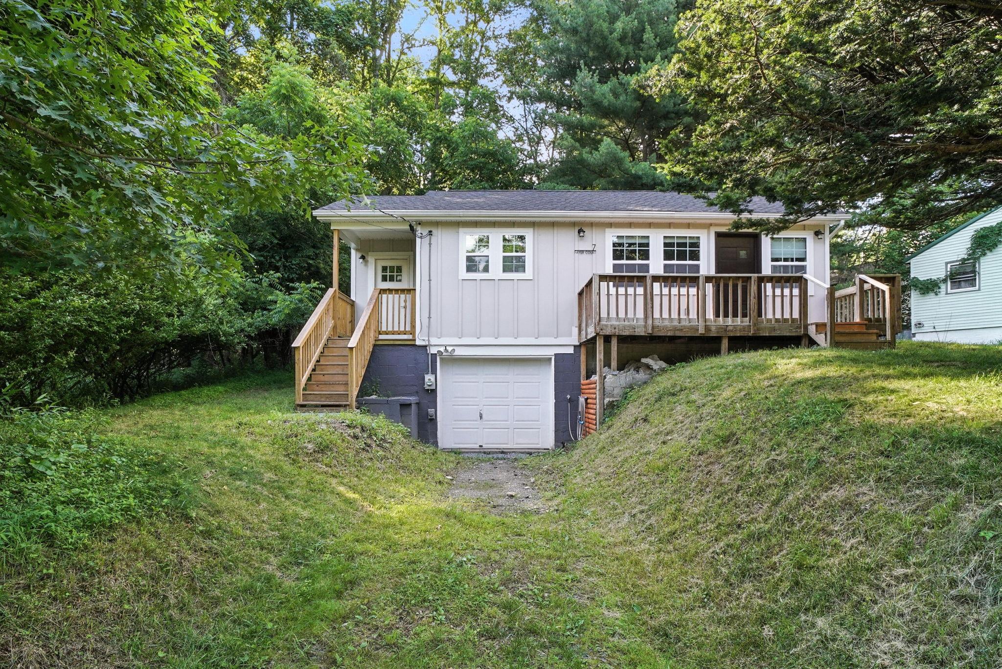 7 Fayer Court, Phillipsport, NY 12790