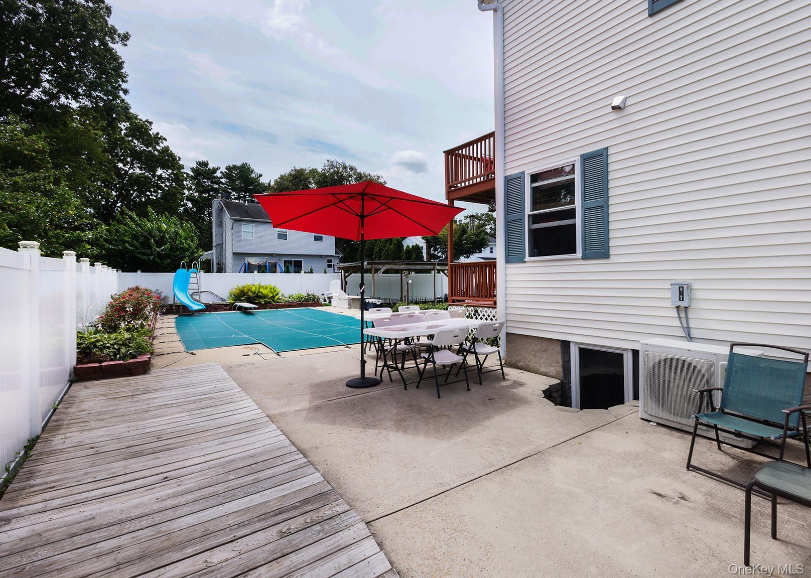 42 Adobe Drive, Shirley, NY 11967