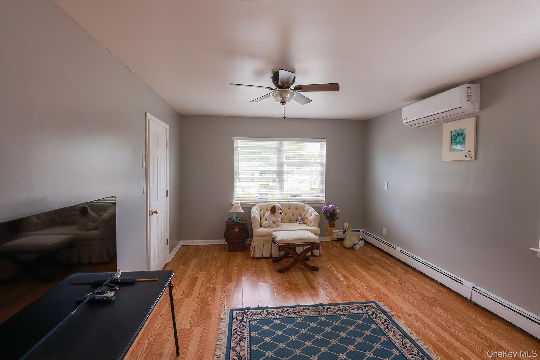 42 Adobe Drive, Shirley, NY 11967