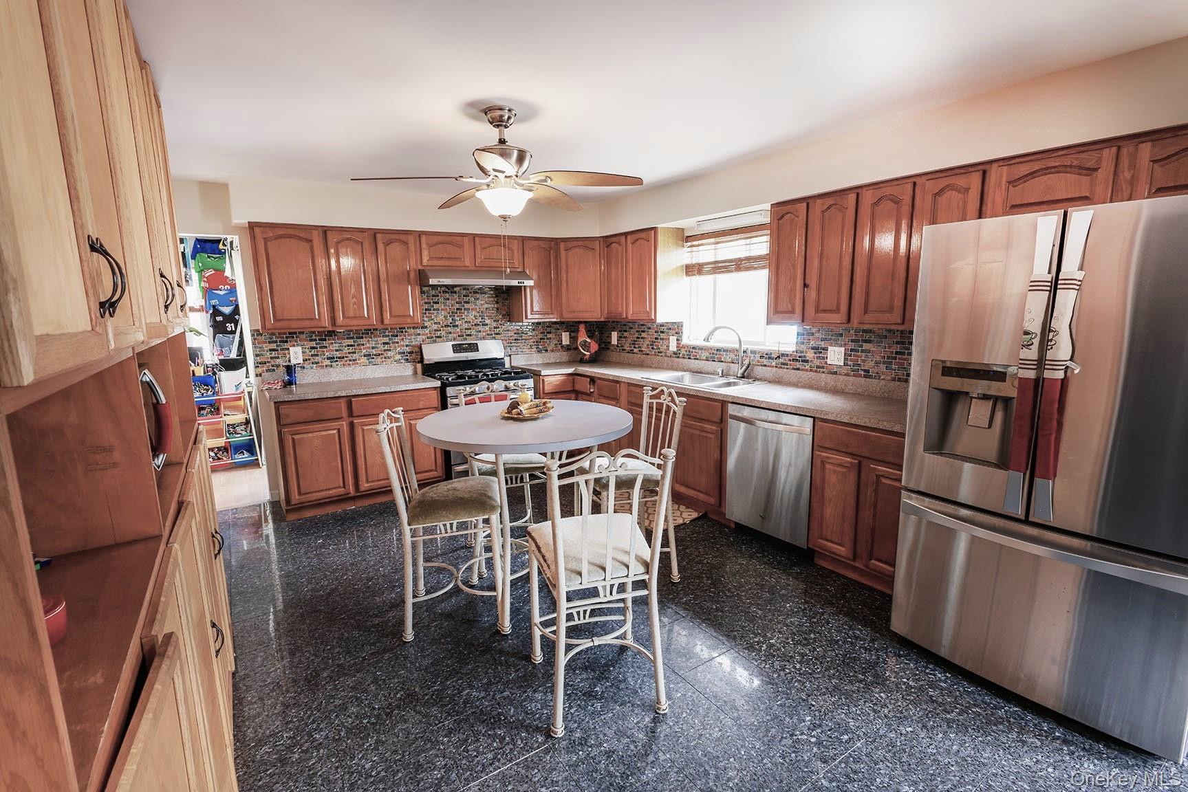 42 Adobe Drive, Shirley, NY 11967