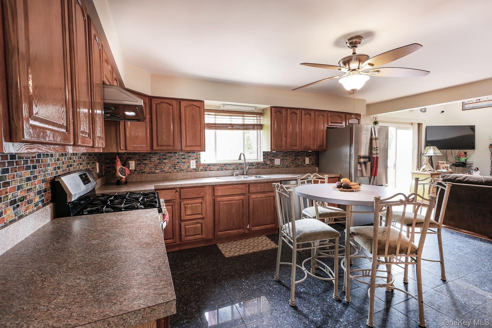 42 Adobe Drive, Shirley, NY 11967