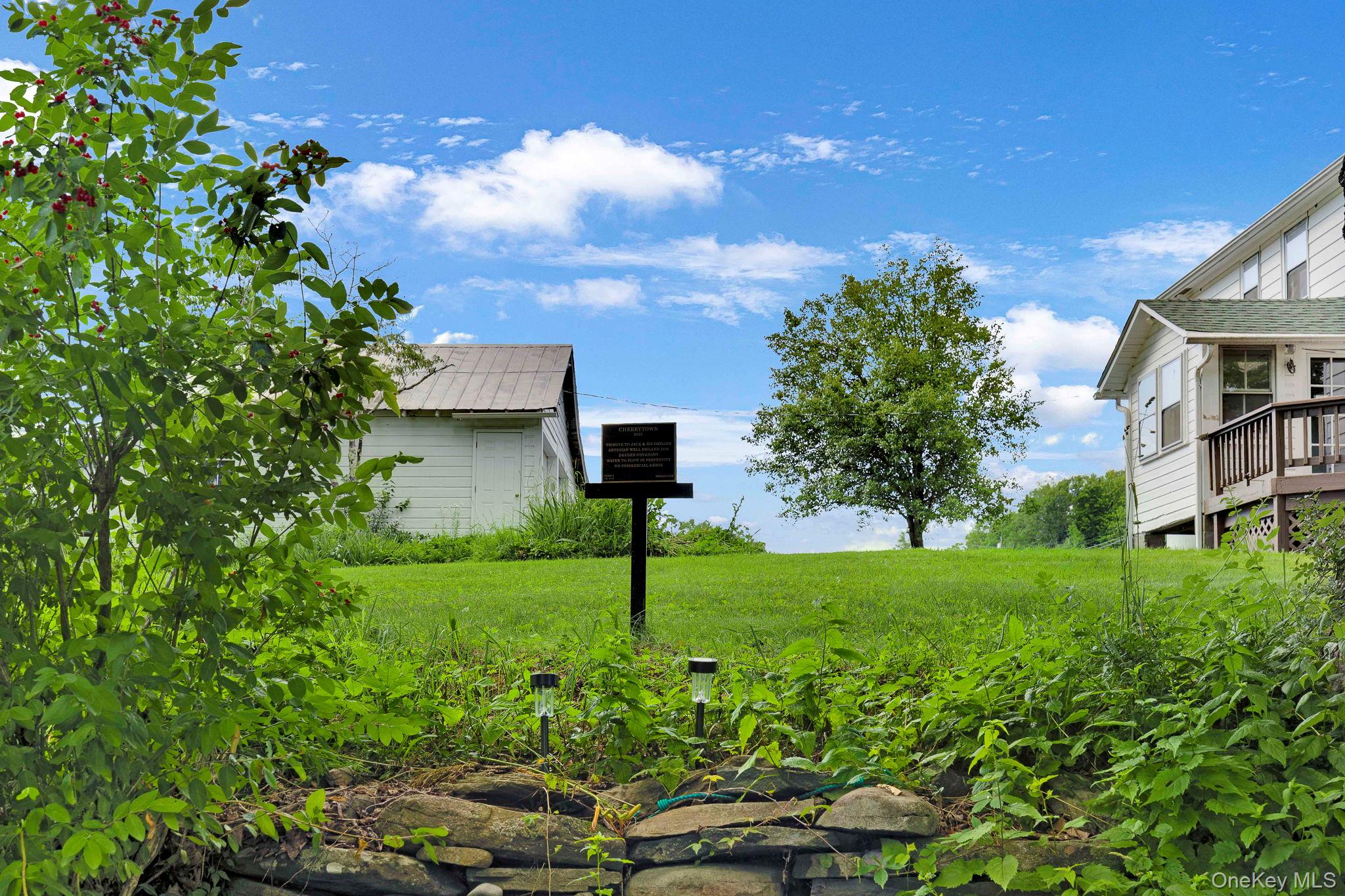 767 Cherrytown Road, Kerhonkson, NY 12446