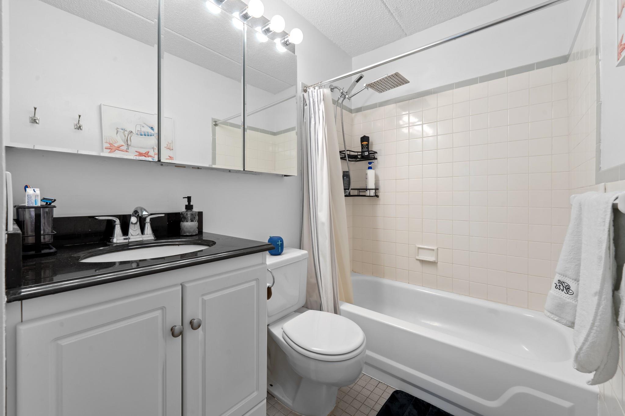 3220 Fairfield Avenue # 6A, Bronx, NY 10463