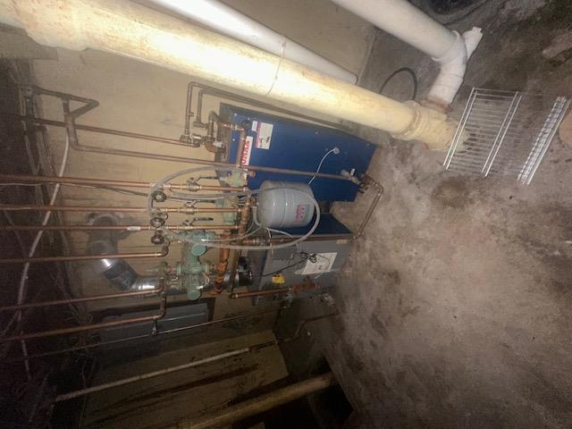 190 Burlington Avenue, Deer Park, NY 11729