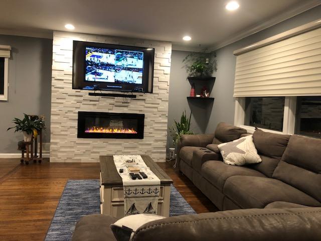 881 Surf Street, Lindenhurst, NY 11757