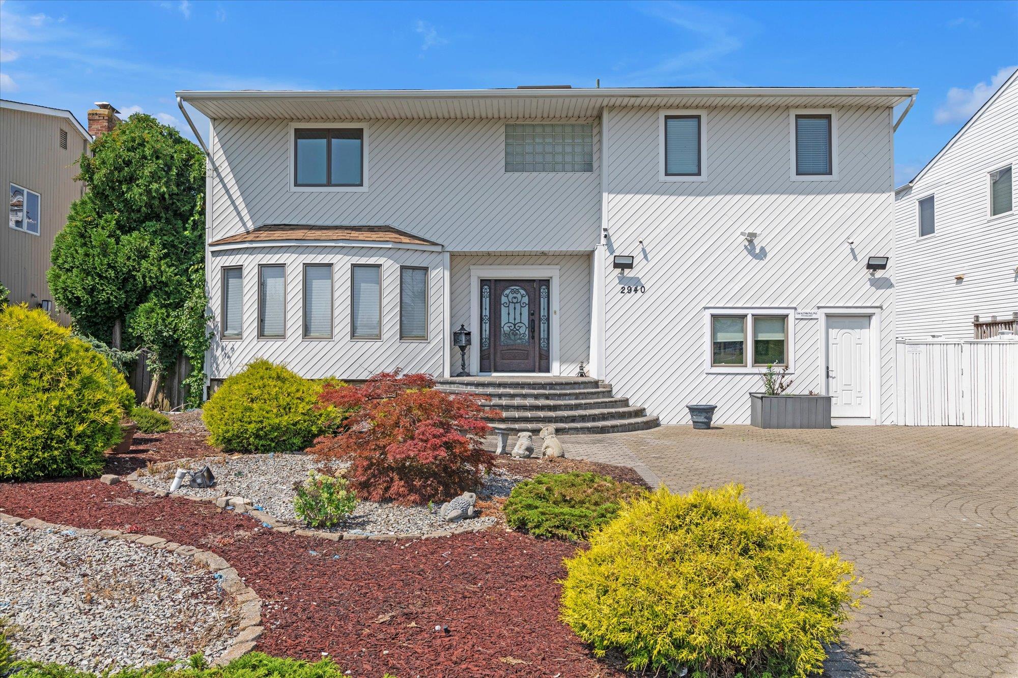 2940 Lee Place, Bellmore, NY 11710