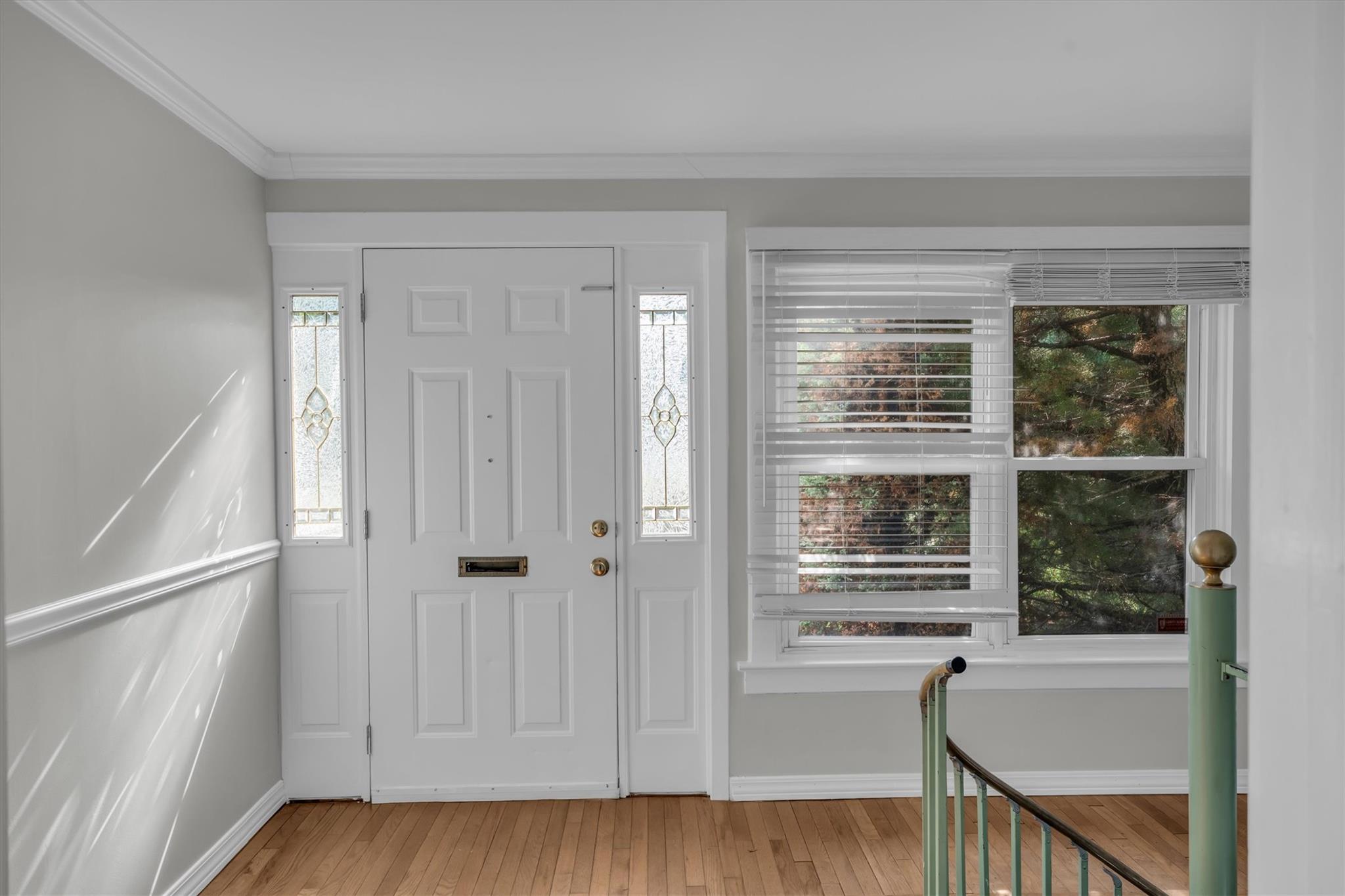 643 Deer Park Avenue, Babylon, NY 11702