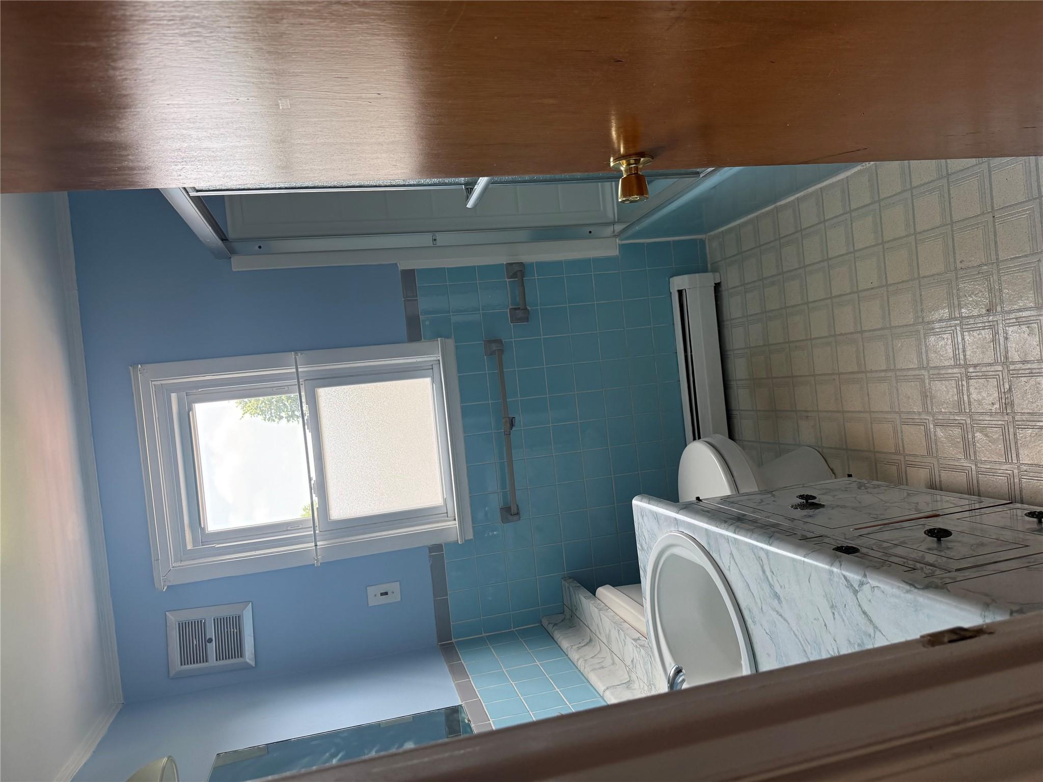 28 Lenox Avenue, Westbury, NY 11590