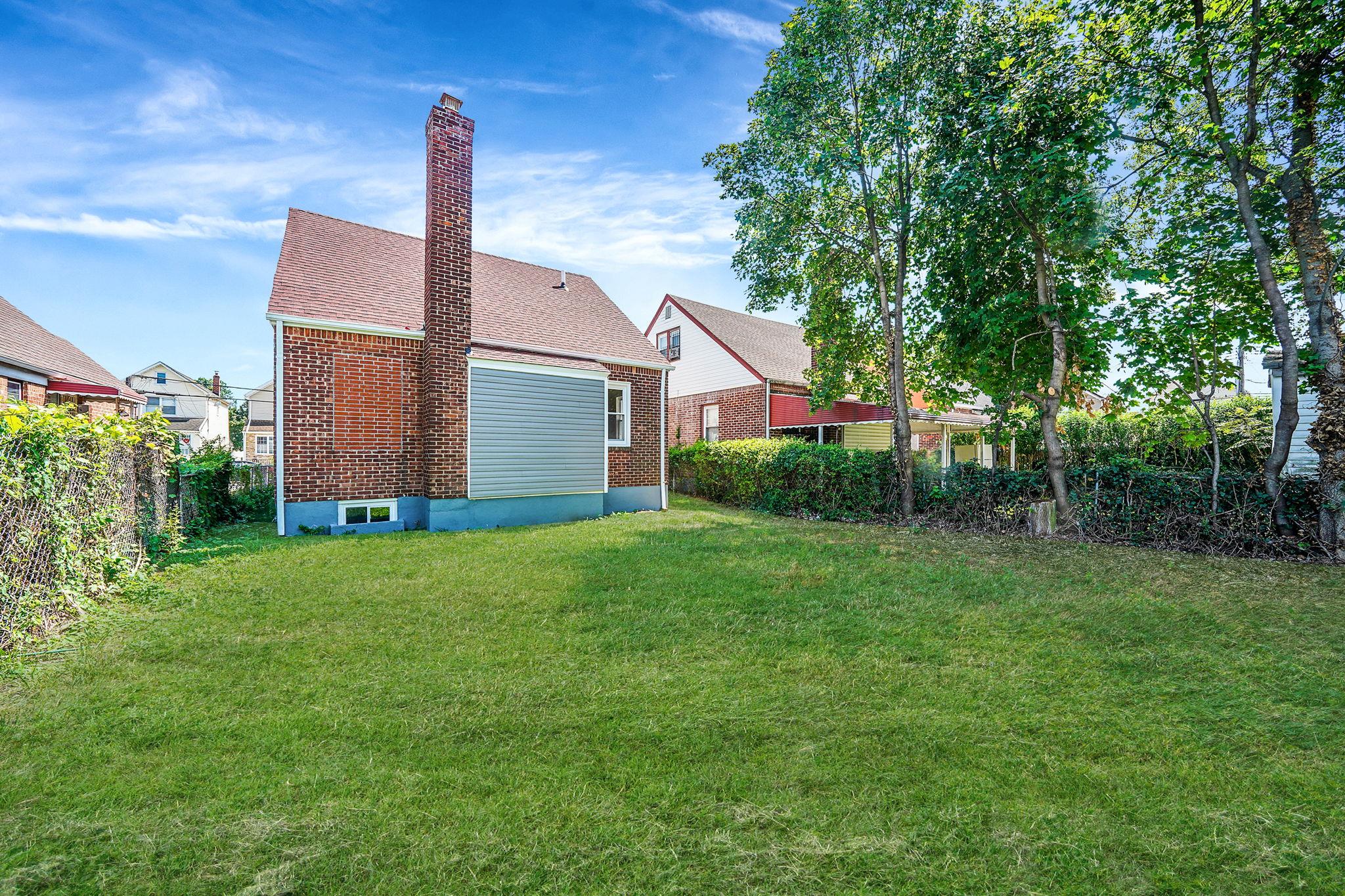 21609 104th Avenue, Queens Village, NY 11429