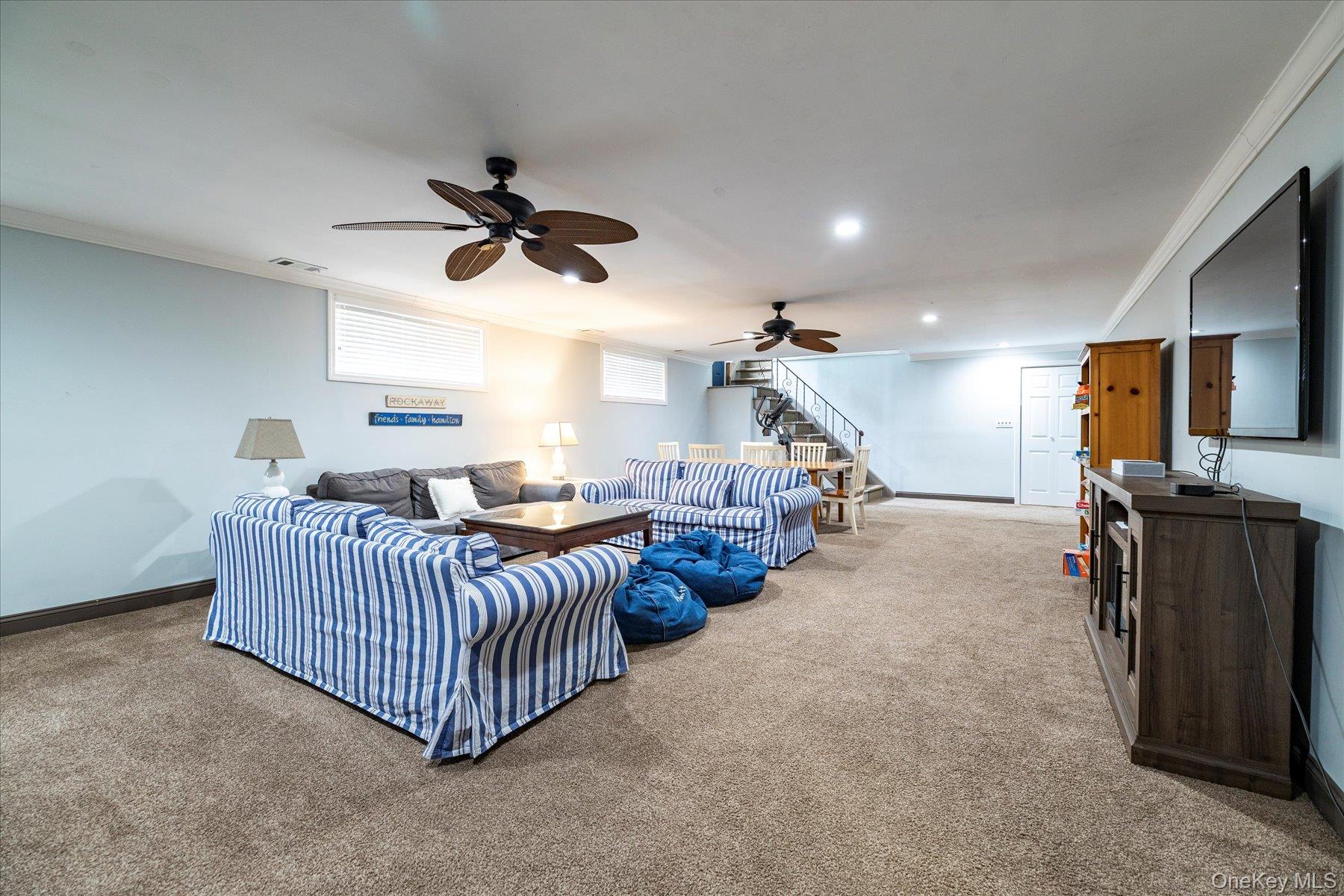 6 Blenheim Court, Rockville Centre, NY 11570