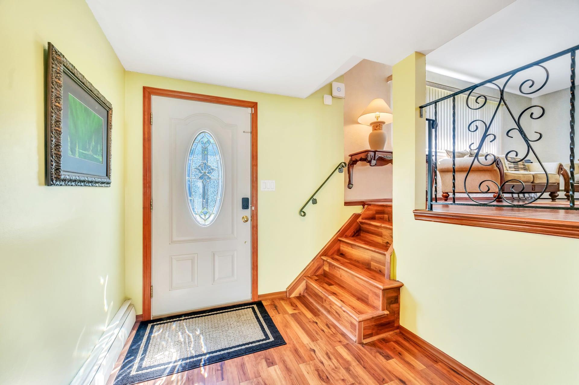 20 College Road, Selden, NY 11784