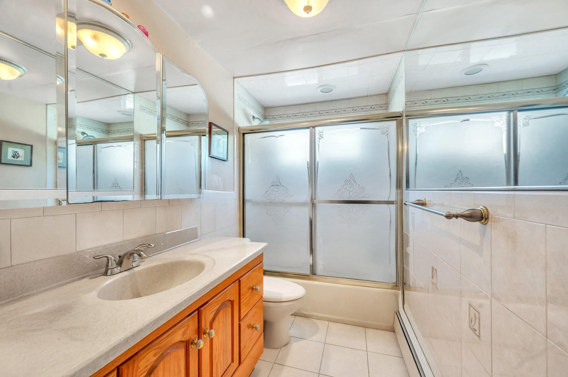 20 College Road, Selden, NY 11784