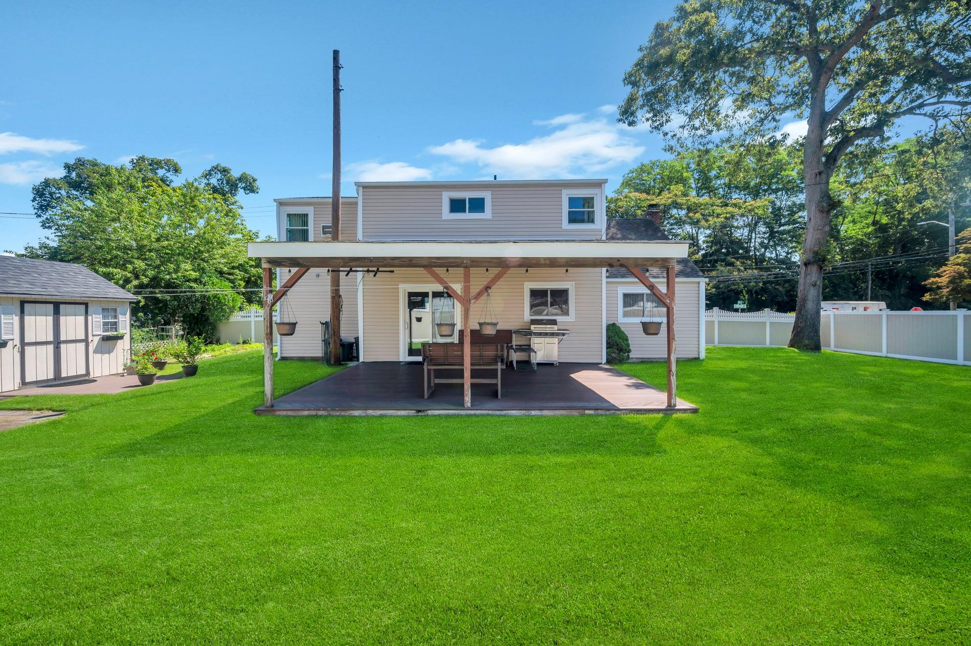 20 College Road, Selden, NY 11784