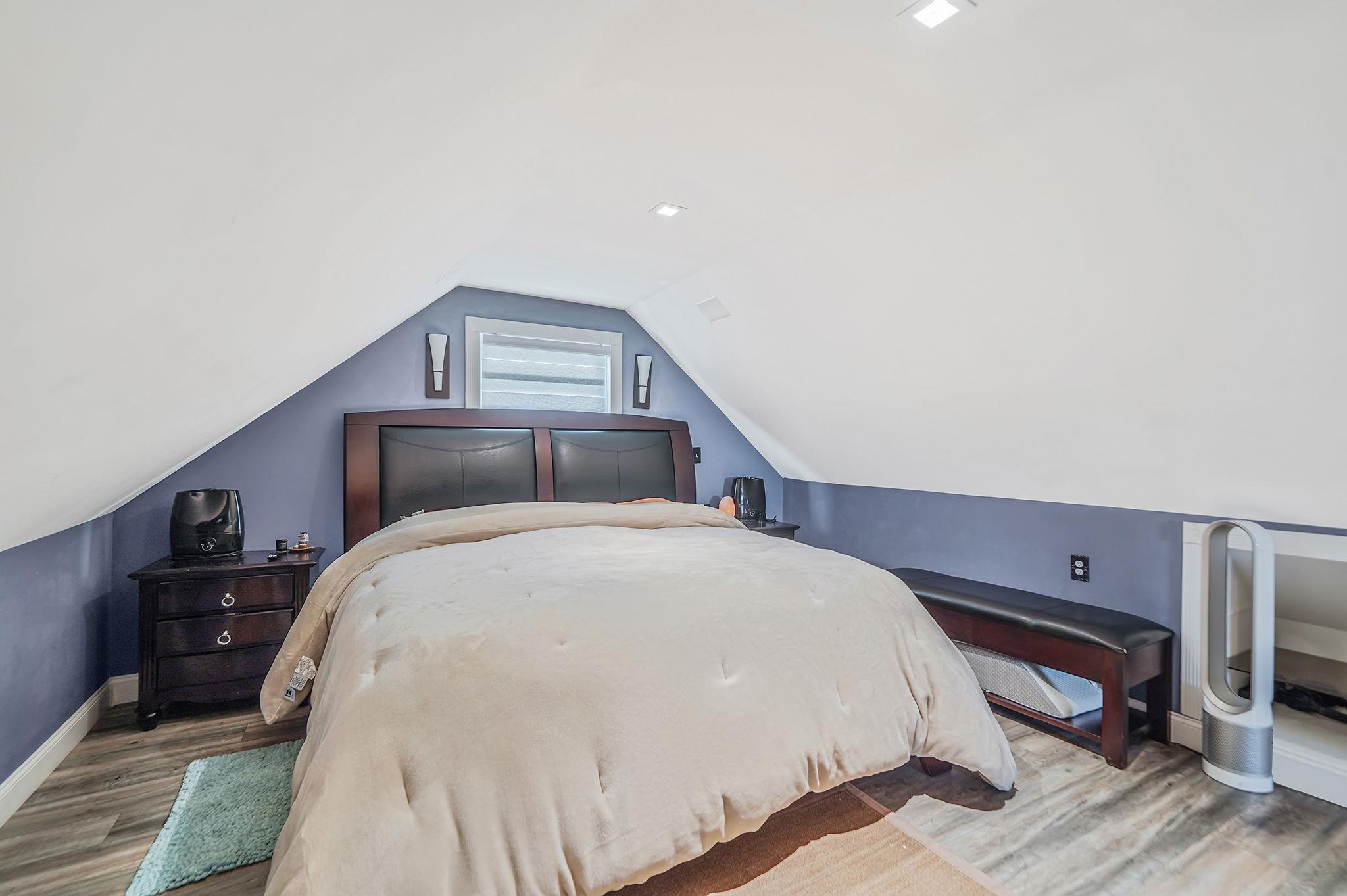 722 N Ascan Street, Elmont, NY 11003