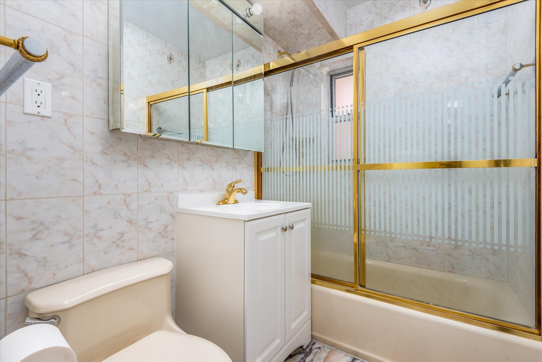 67-30 Clyde Street # 3L, Forest Hills, NY 11375