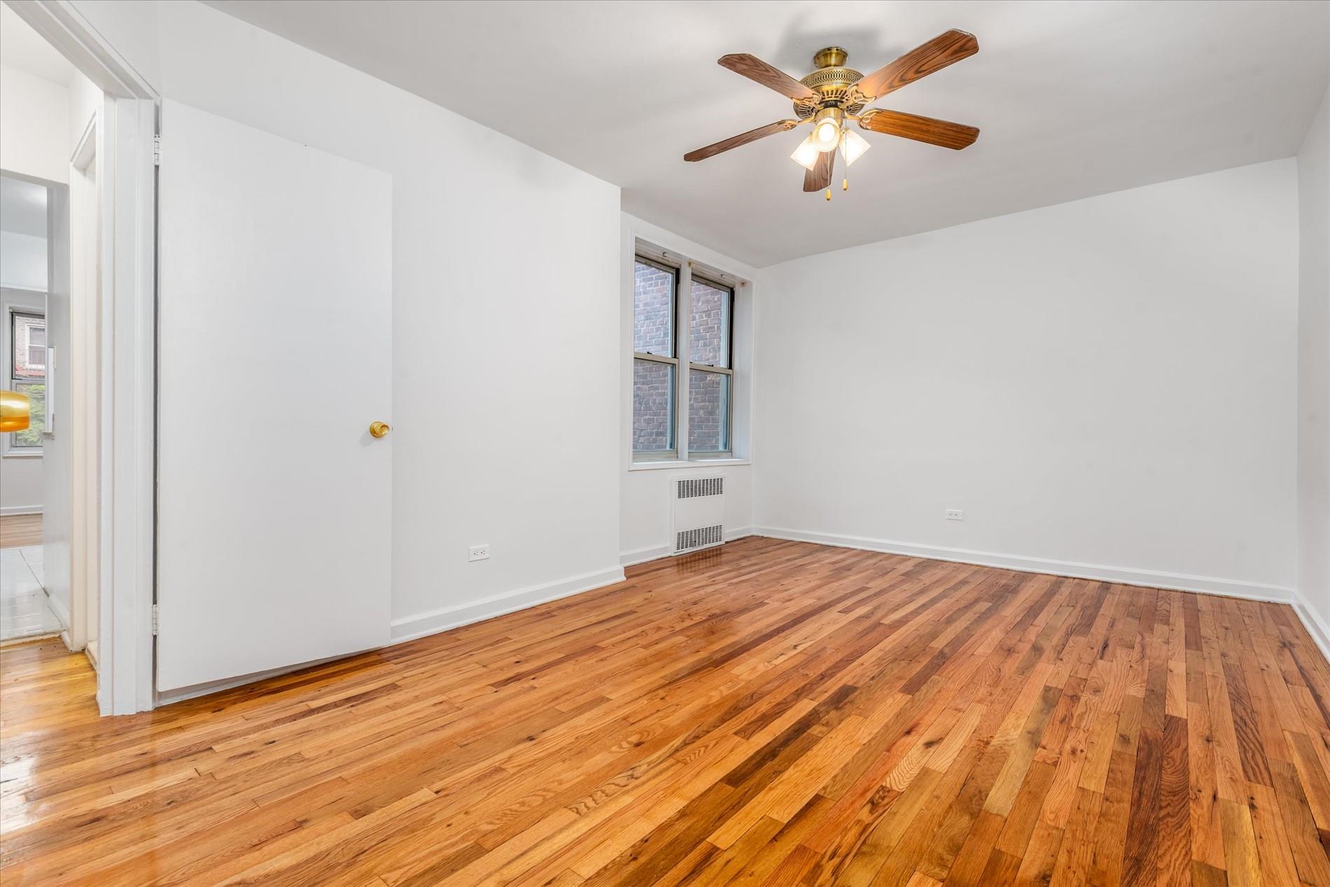 67-30 Clyde Street # 3L, Forest Hills, NY 11375