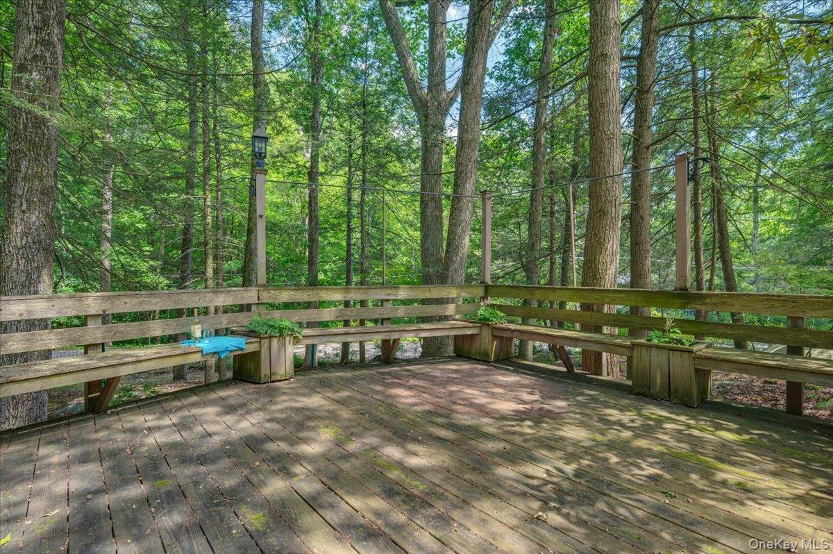 1064 Barrett Circle W, Carmel, NY 10512