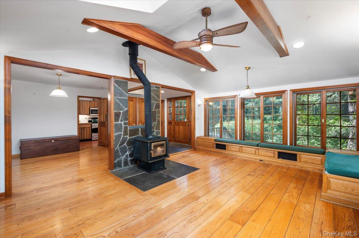 1064 Barrett Circle W, Carmel, NY 10512