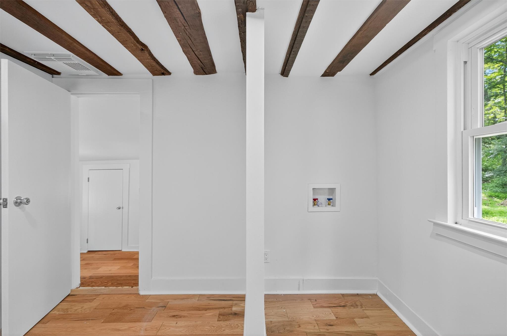 123 Newport Bridge Road, Warwick, NY 10990