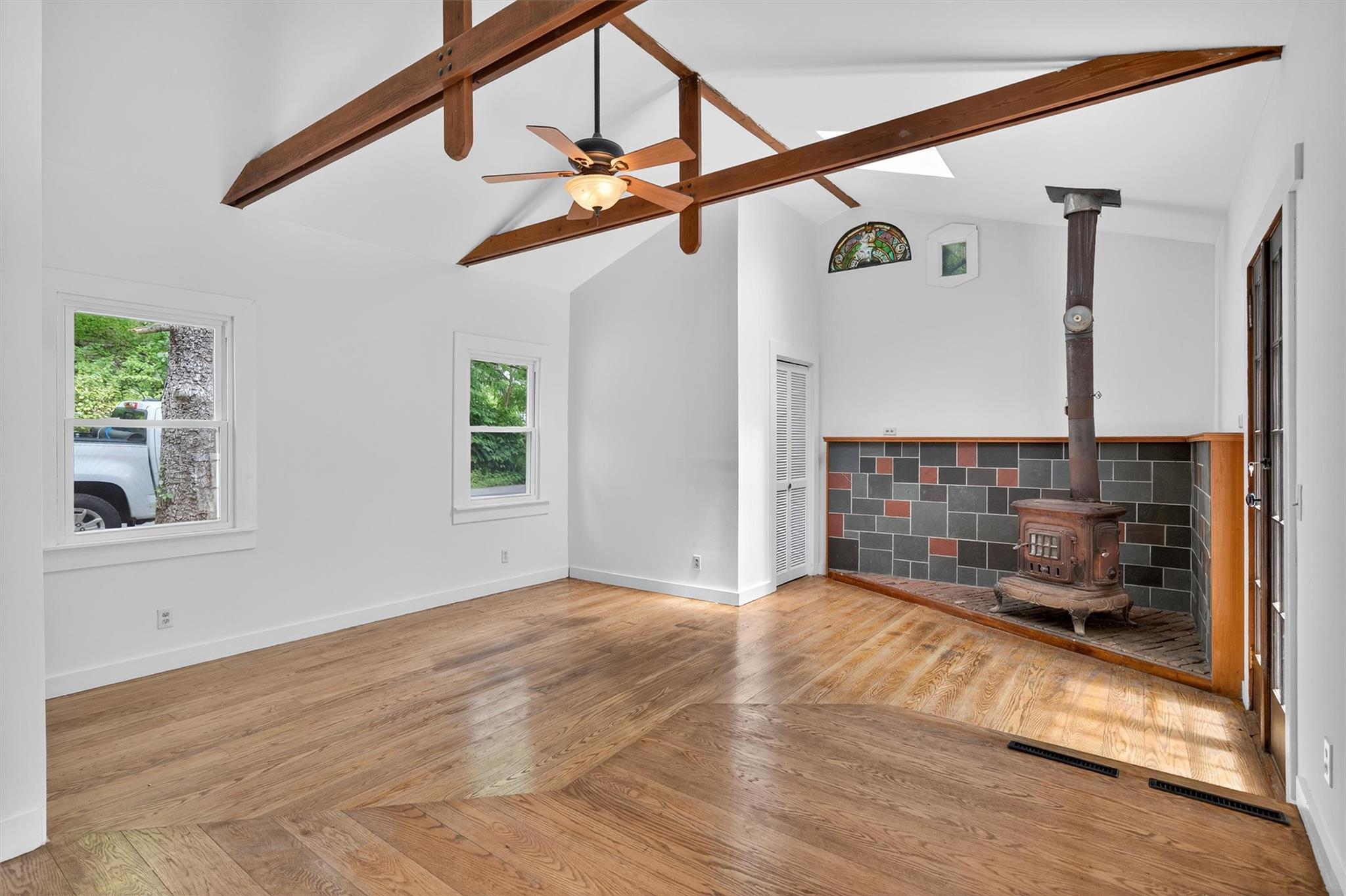 123 Newport Bridge Road, Warwick, NY 10990