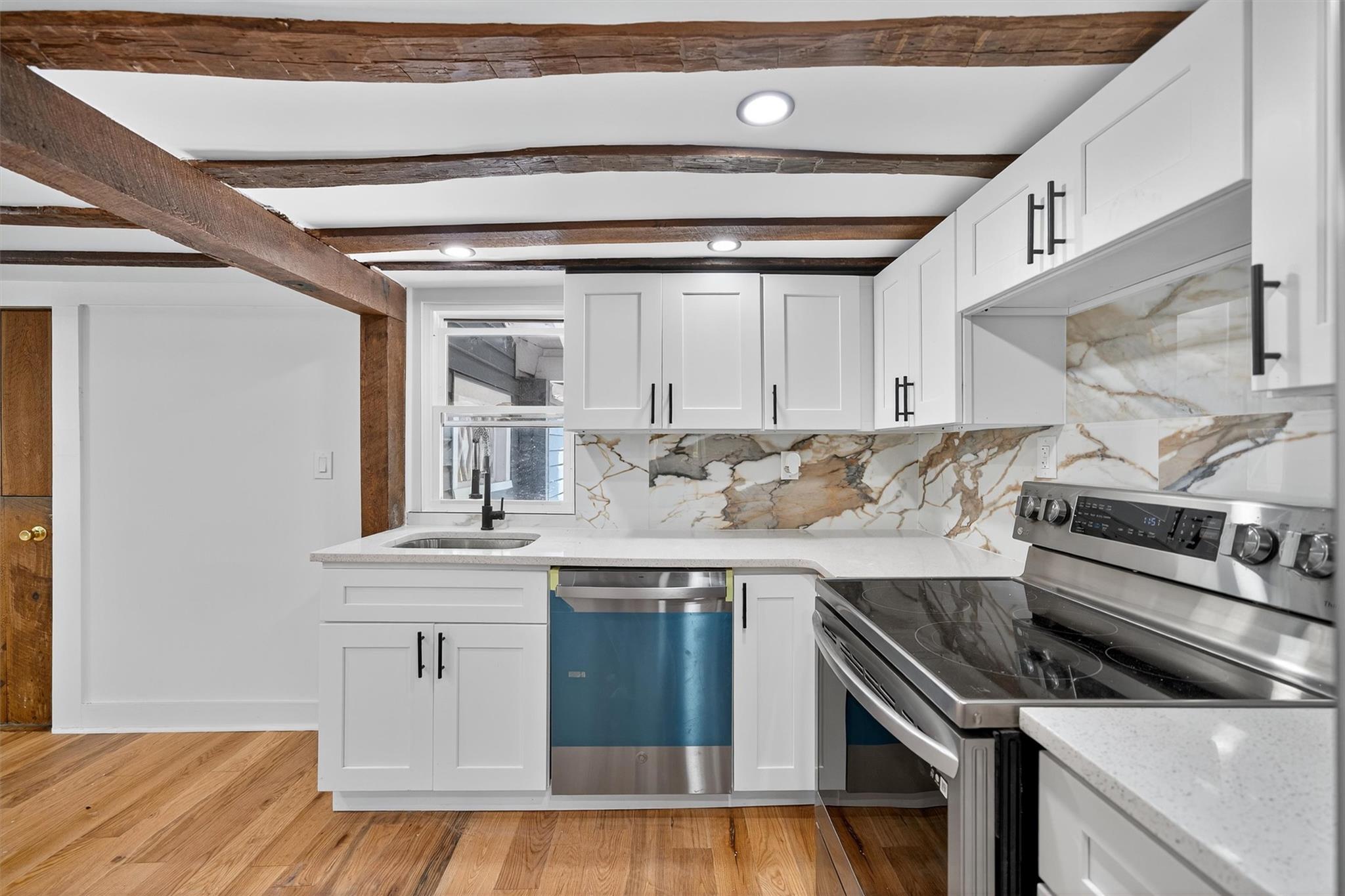 123 Newport Bridge Road, Warwick, NY 10990