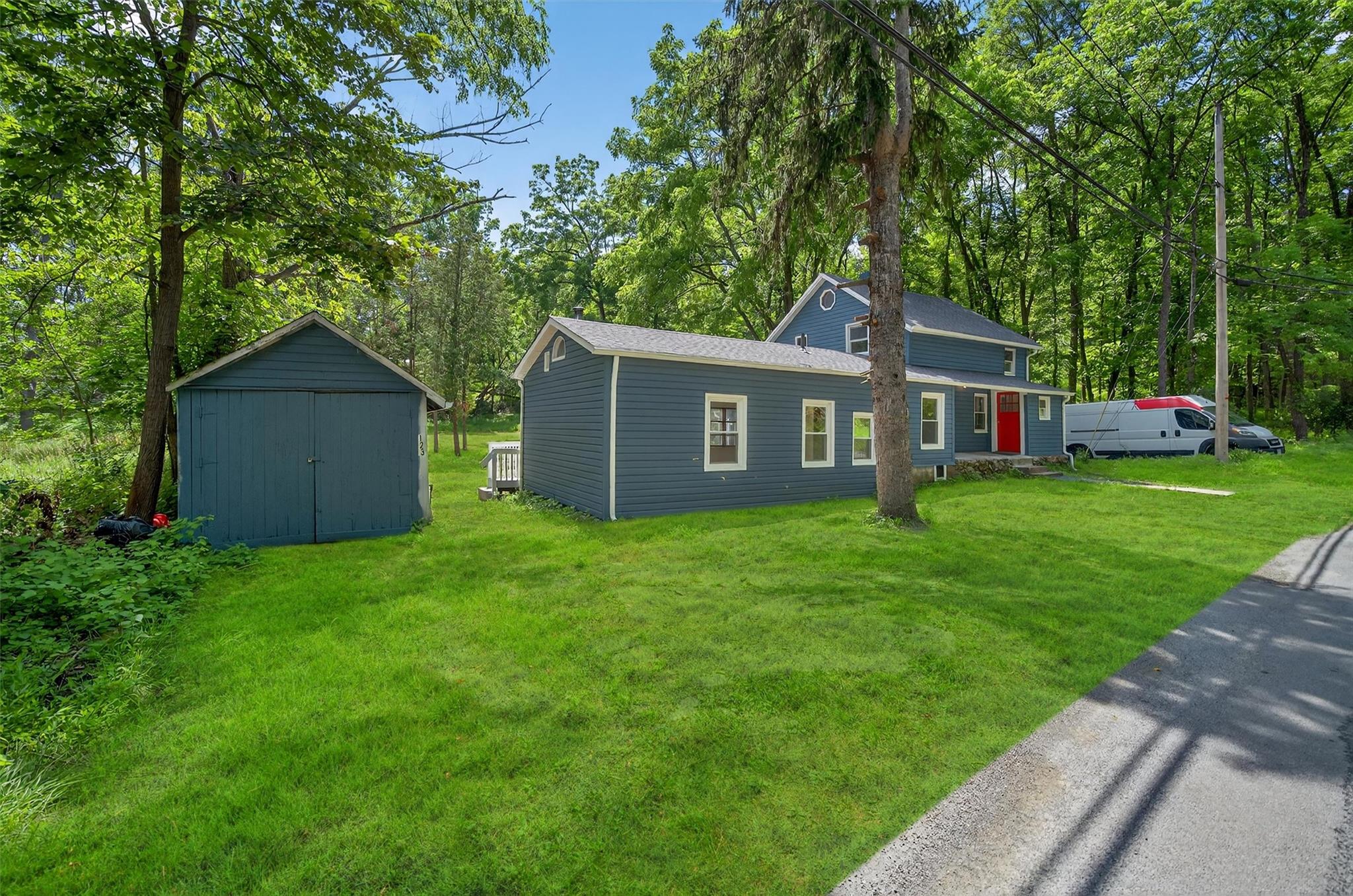 123 Newport Bridge Road, Warwick, NY 10990