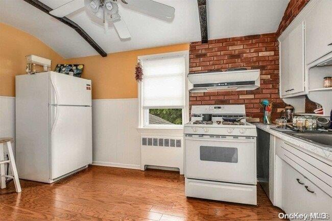 100 Willis Avenue, Floral Park, NY 11001