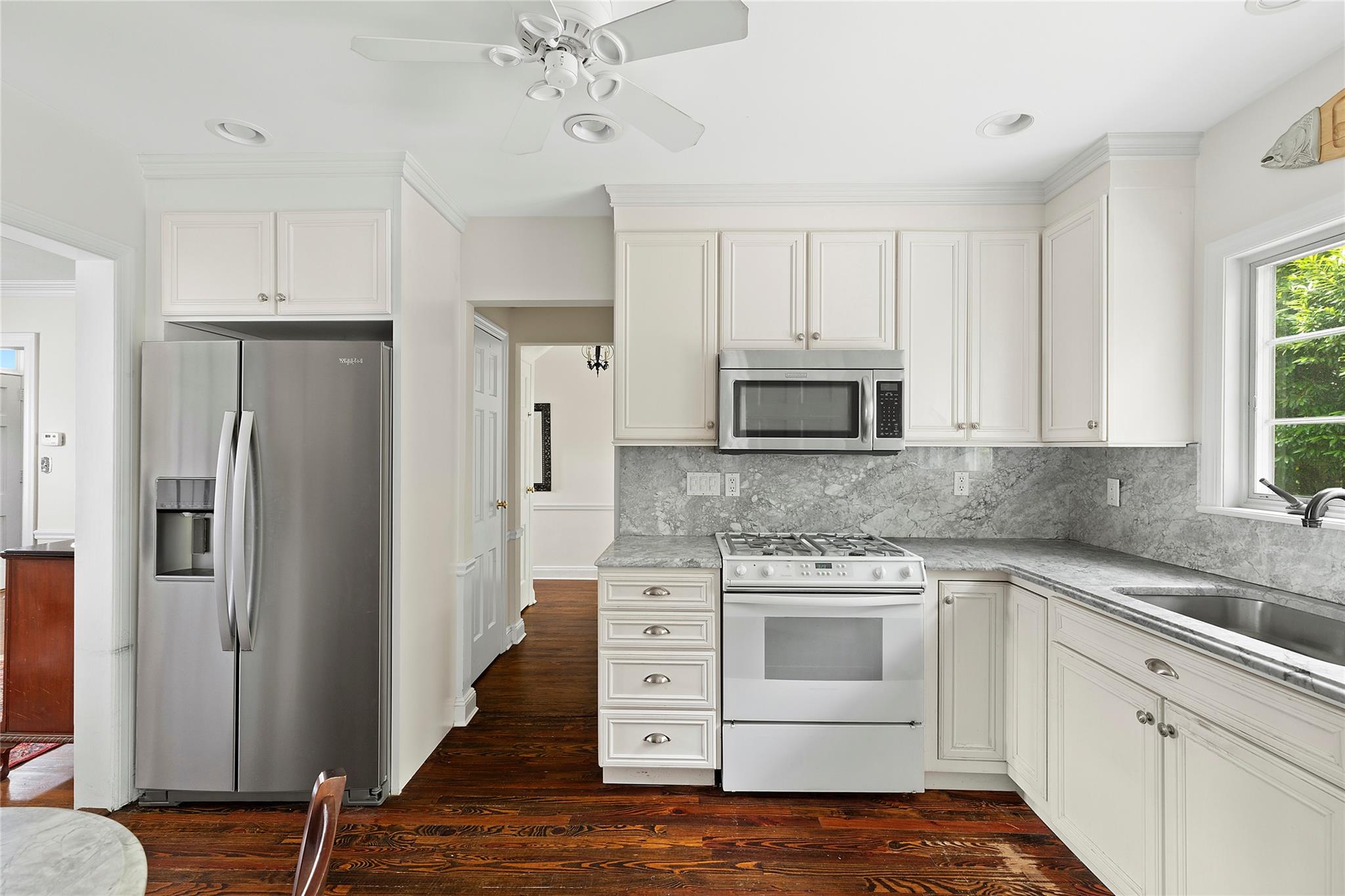 93 Fountain Avenue, Rockville Centre, NY 11570