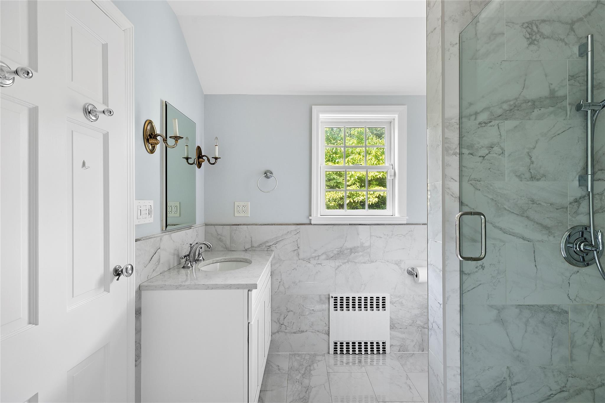 93 Fountain Avenue, Rockville Centre, NY 11570