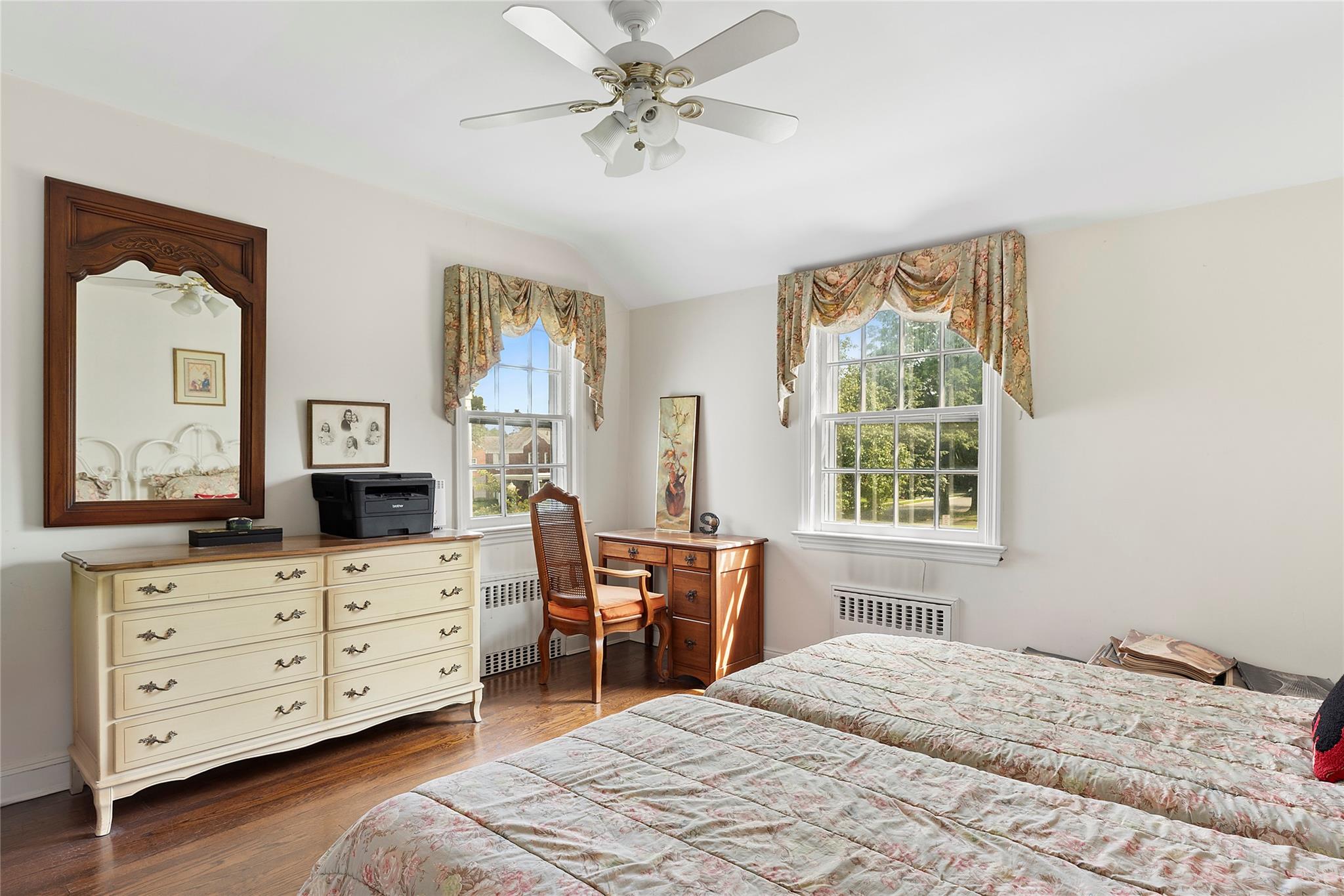 93 Fountain Avenue, Rockville Centre, NY 11570