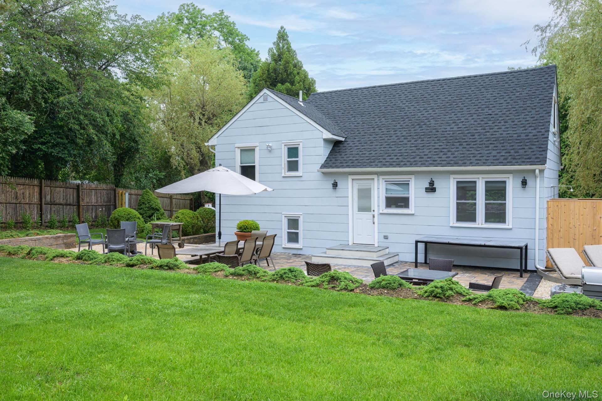 845 County Road 39, Southampton, NY 11968