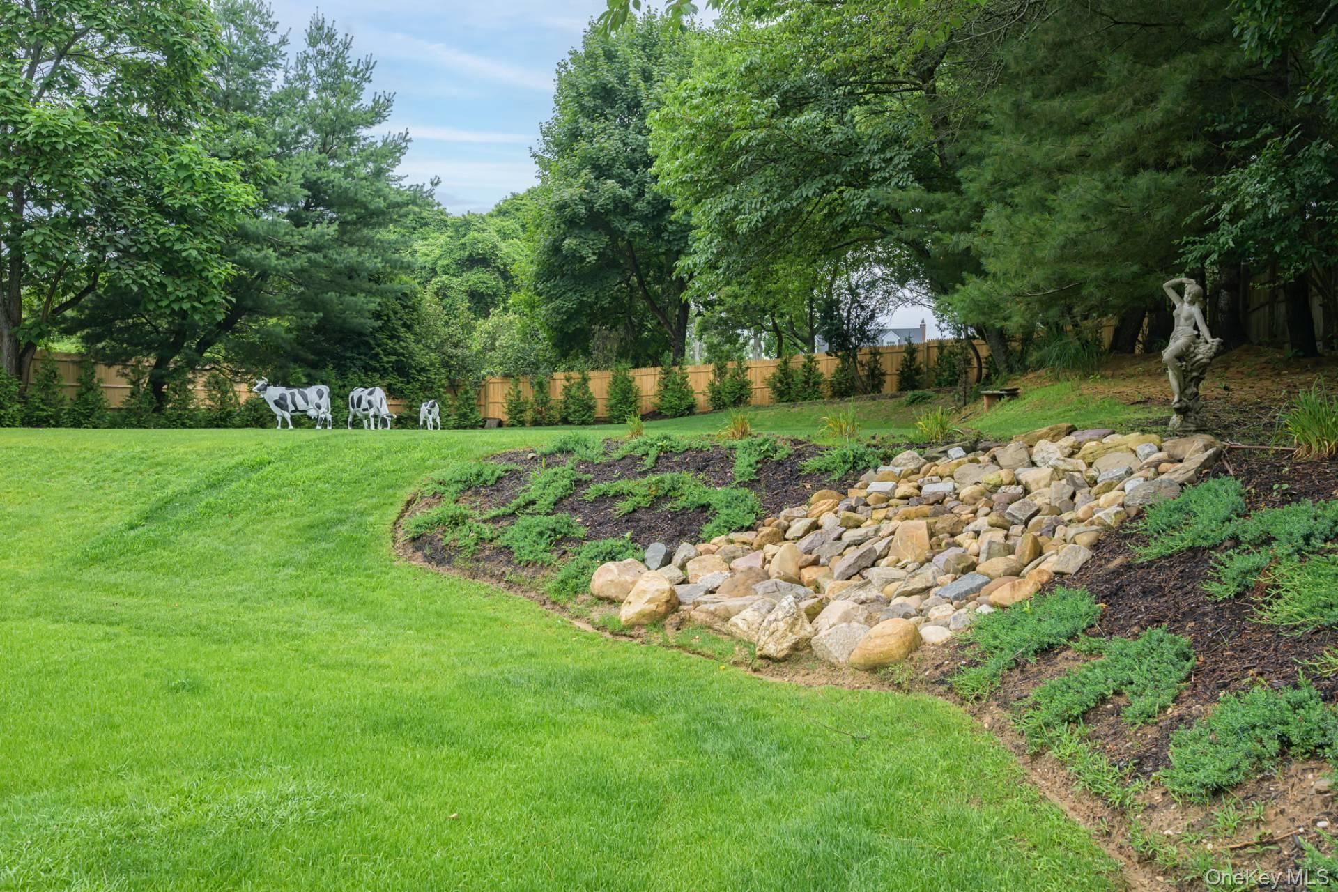 845 County Road 39, Southampton, NY 11968