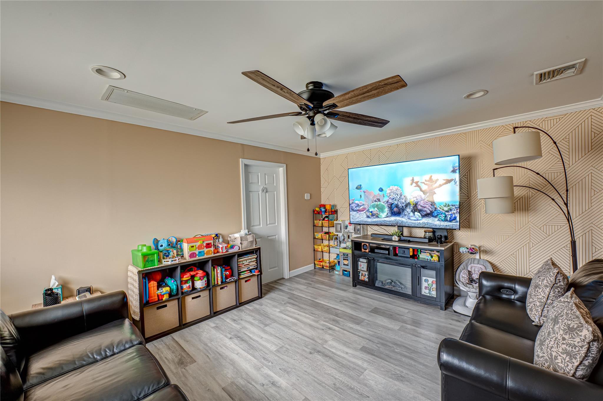 1144 Martinstein Avenue, Bay Shore, NY 11706