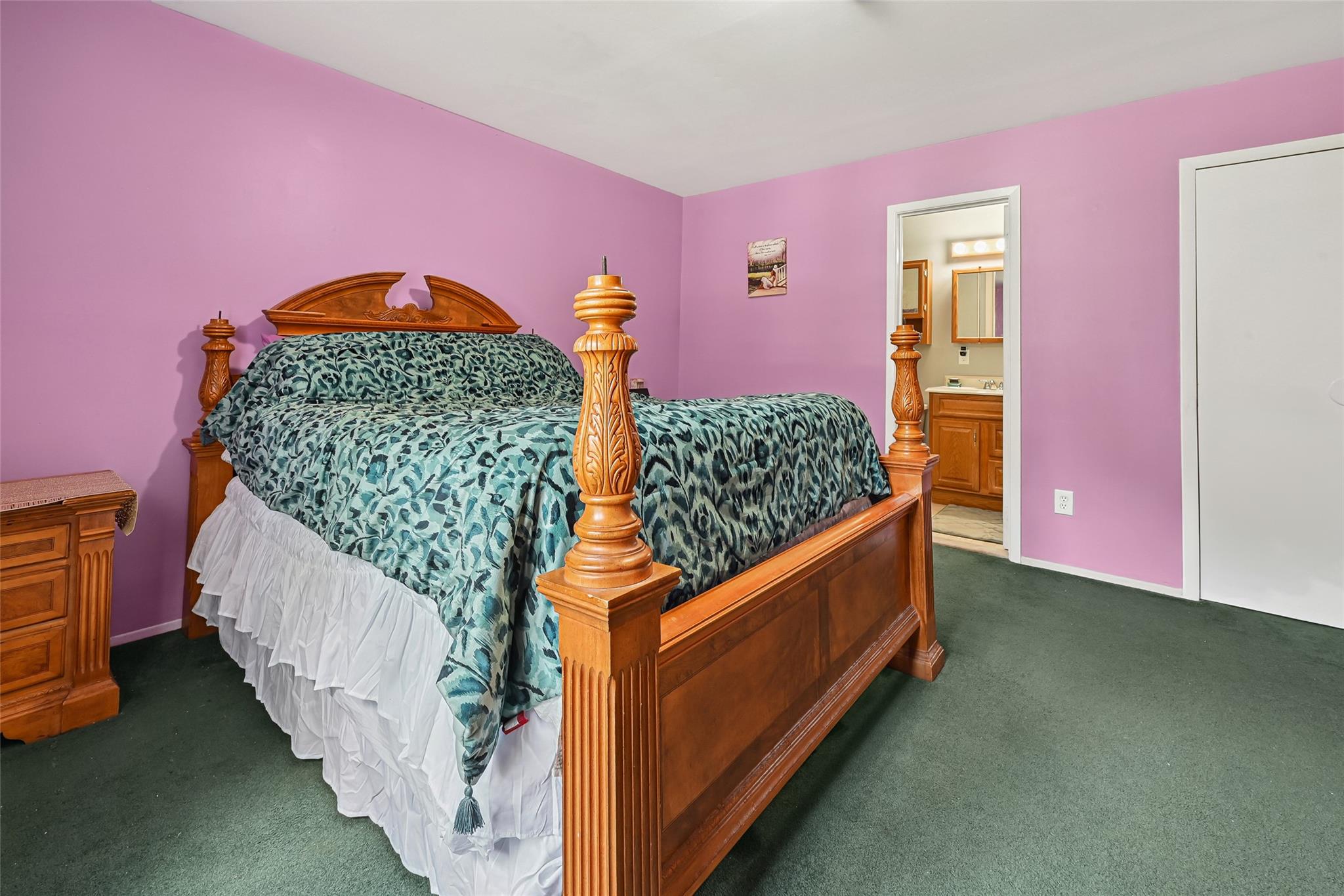 276 Fairview Circle, Middle Island, NY 11953