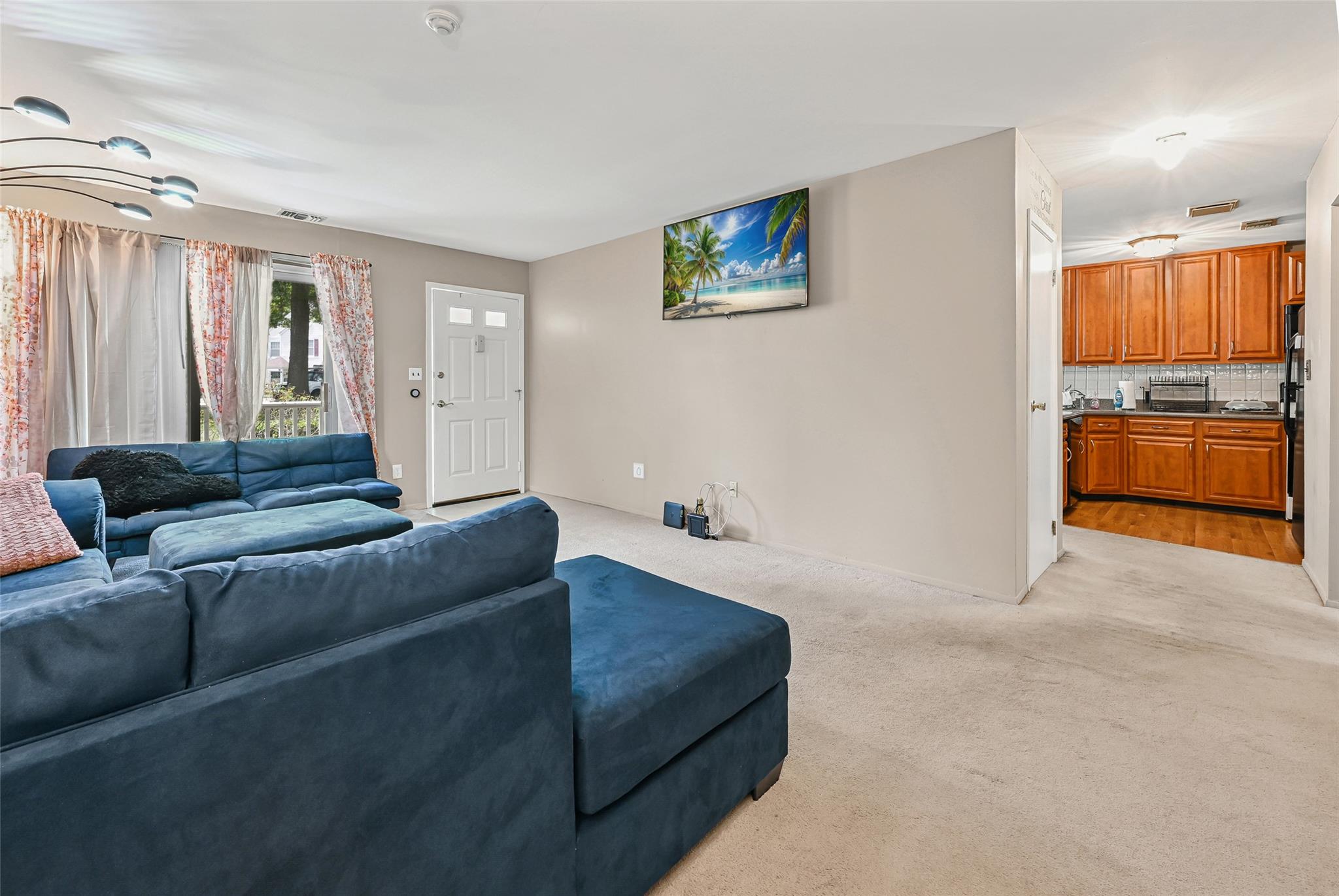 276 Fairview Circle, Middle Island, NY 11953