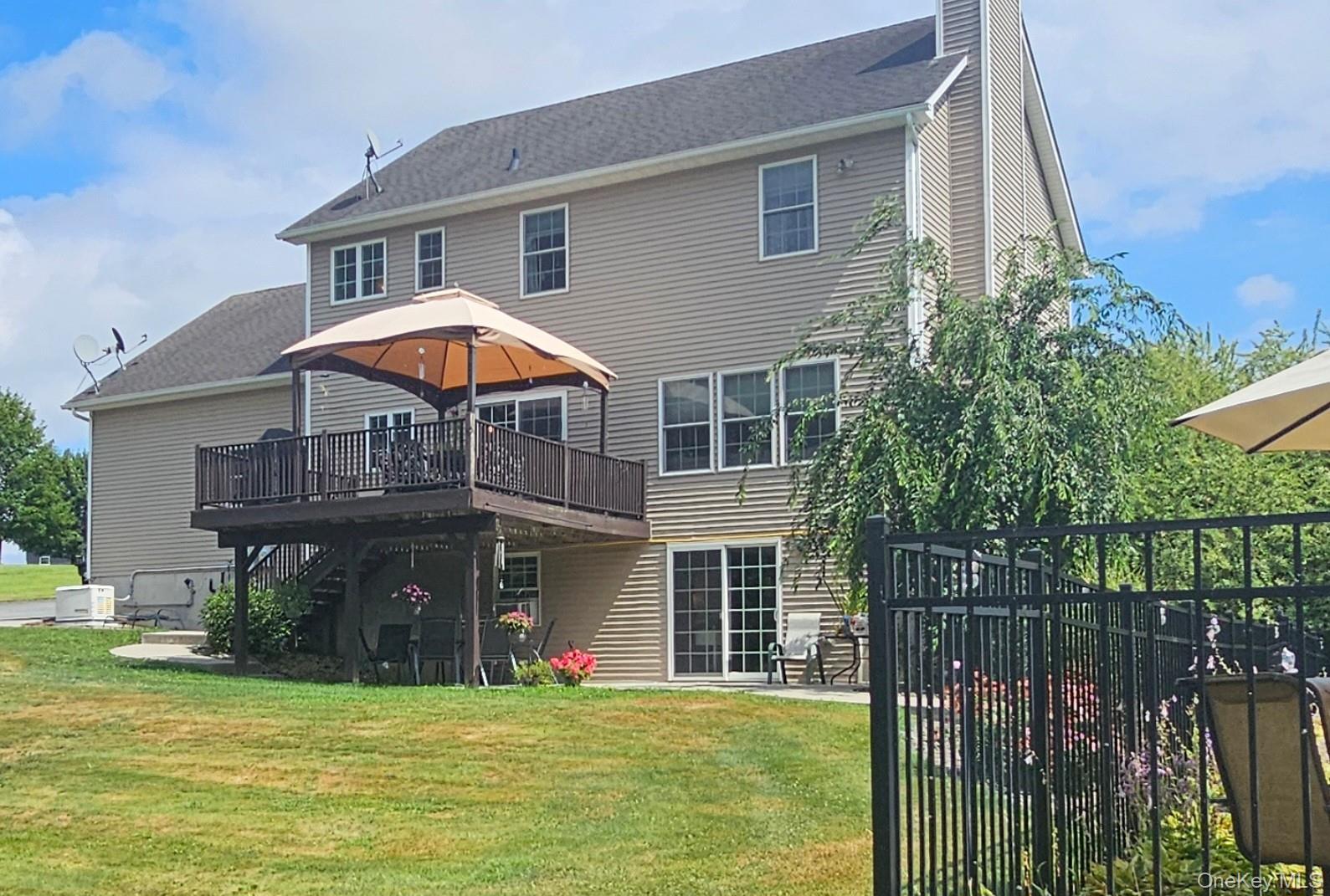 14 Sanok Drive, Campbell Hall, NY 10916