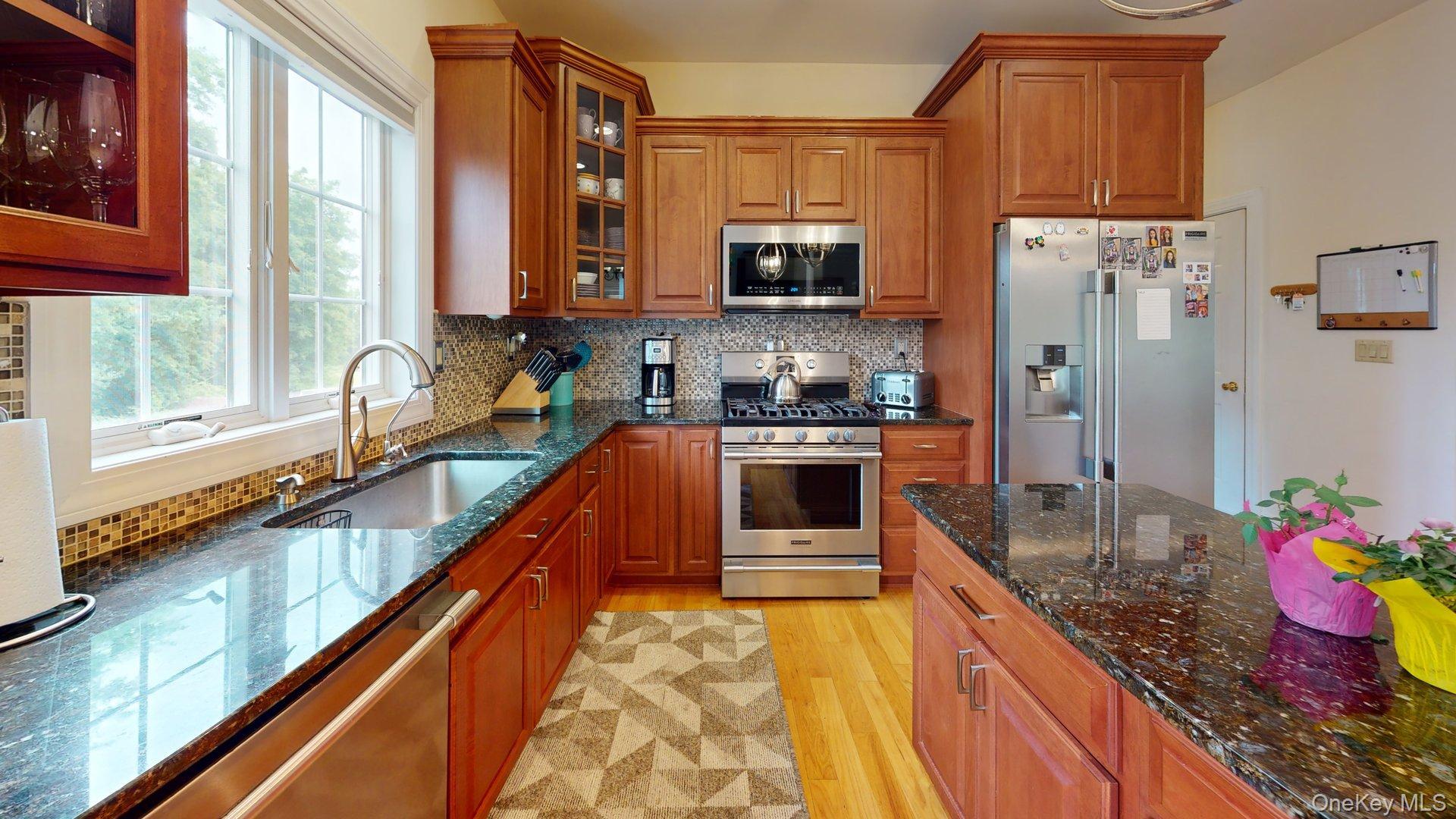 14 Sanok Drive, Campbell Hall, NY 10916