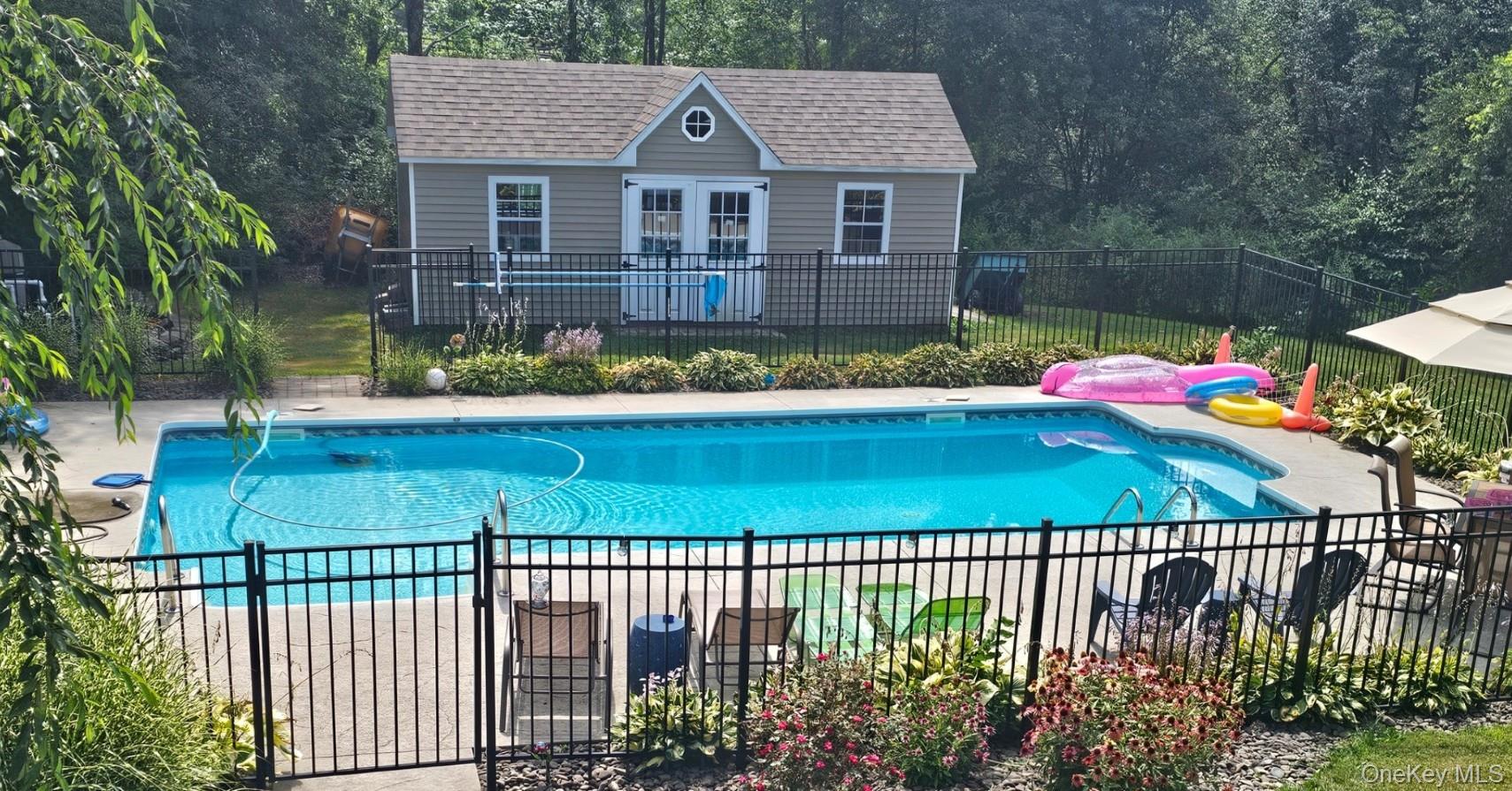 14 Sanok Drive, Campbell Hall, NY 10916