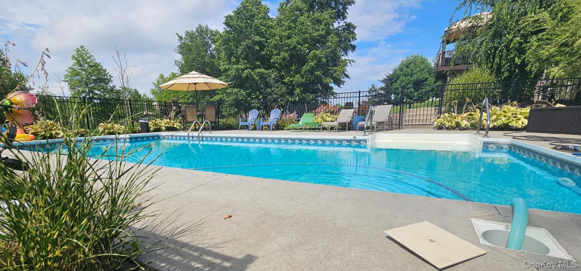 14 Sanok Drive, Campbell Hall, NY 10916