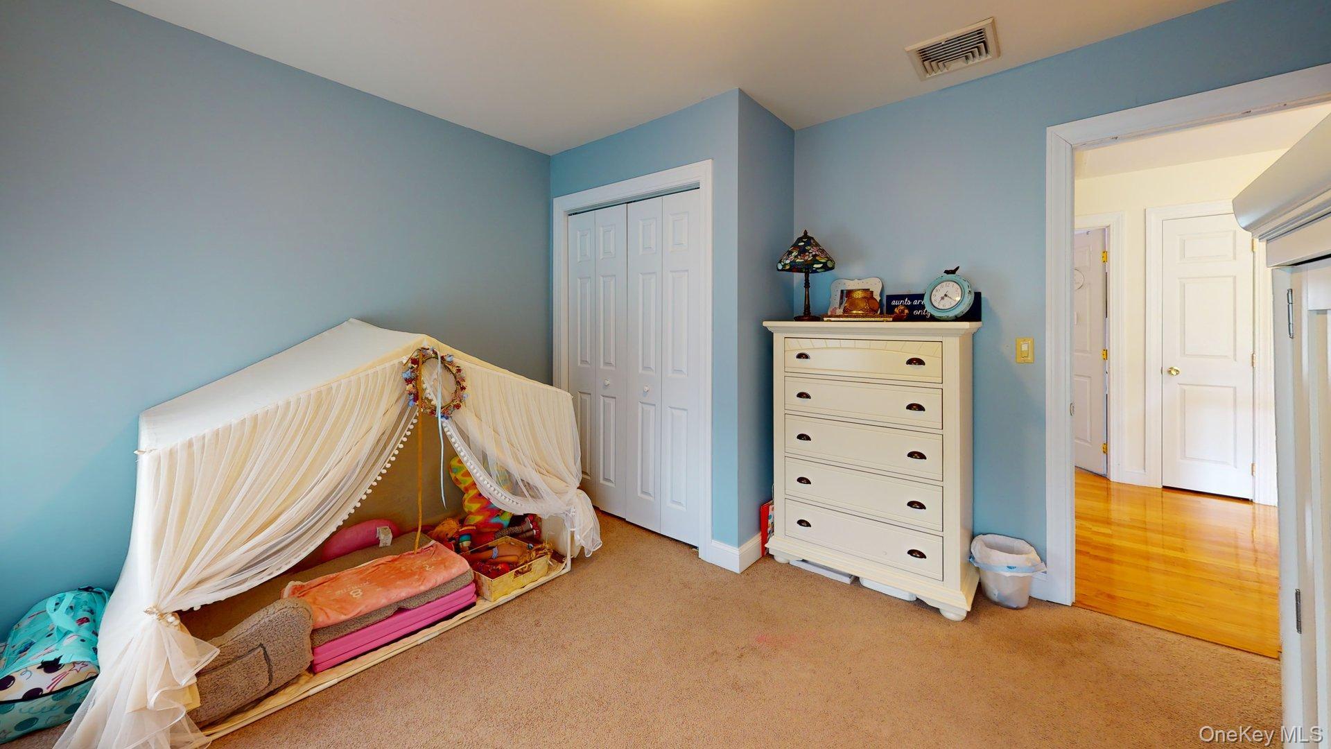 14 Sanok Drive, Campbell Hall, NY 10916