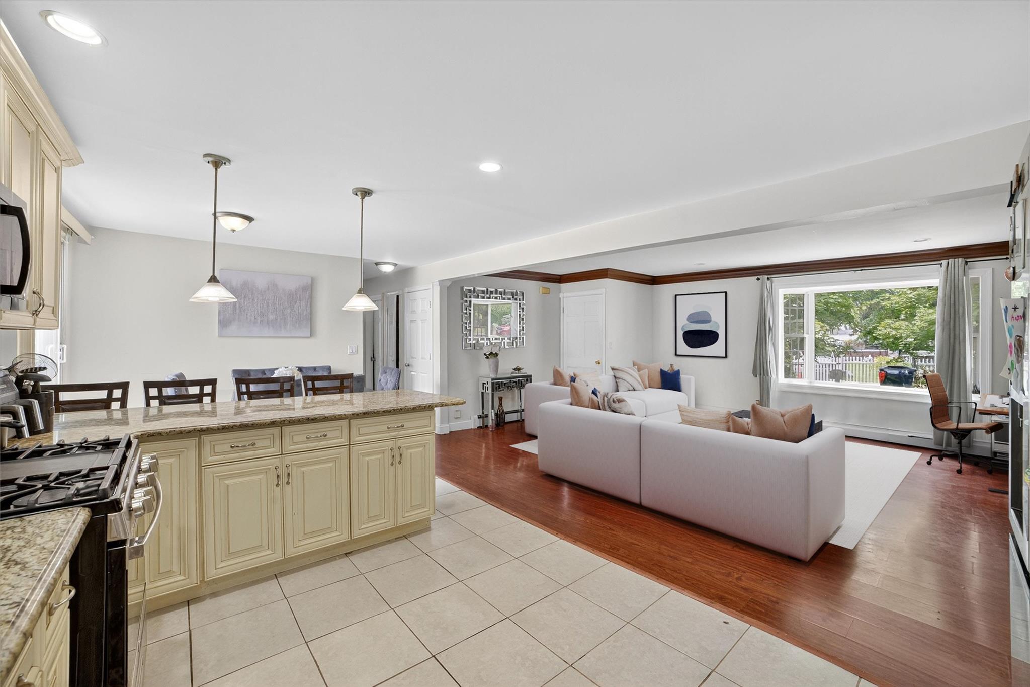 98 N Evarts Avenue, Elmsford, NY 10523