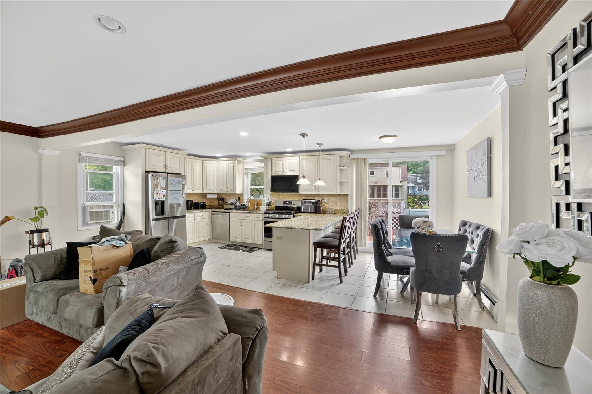 98 N Evarts Avenue, Elmsford, NY 10523