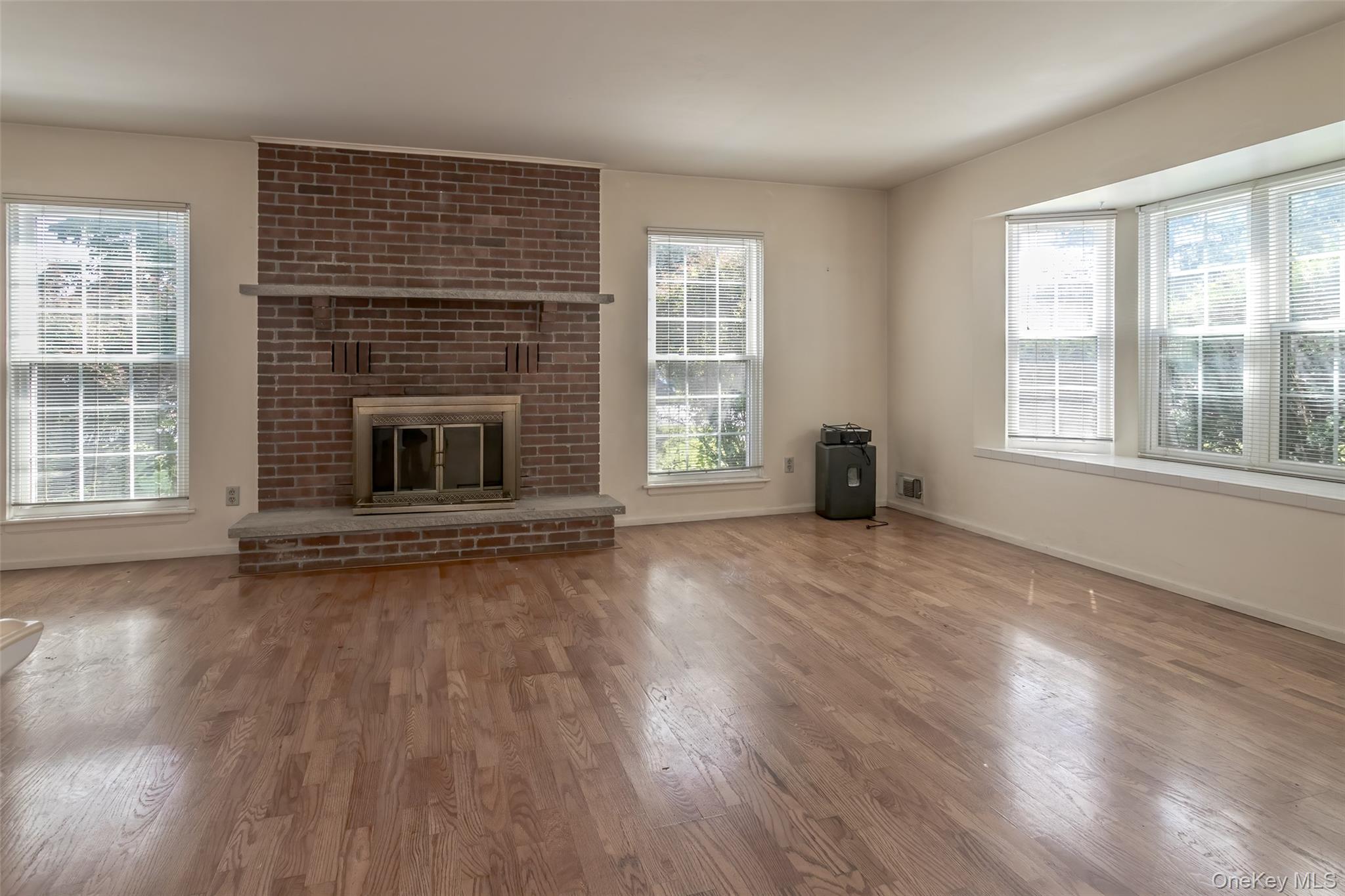 37 Candlestick Court, Warwick, NY 10990