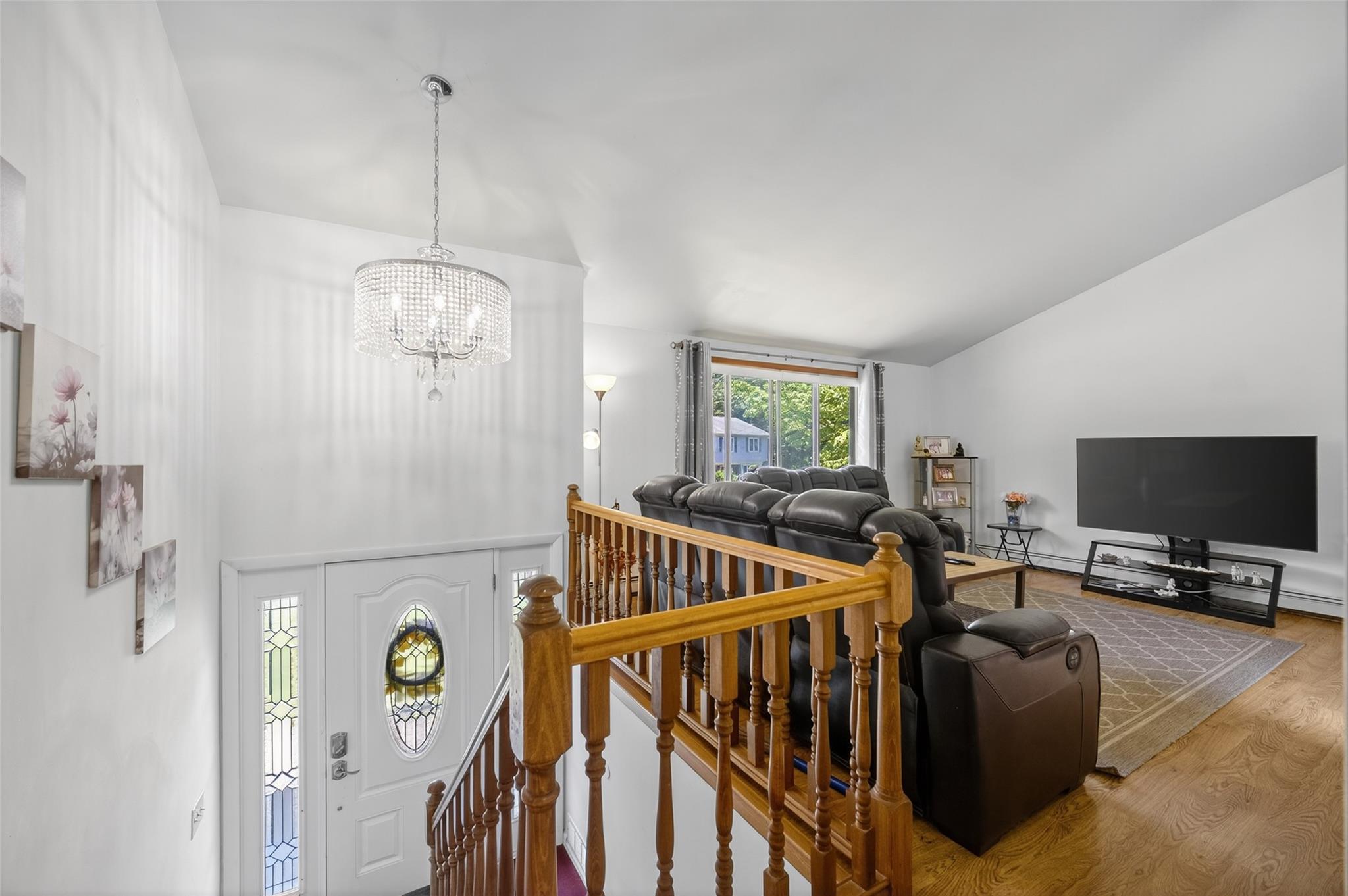 49 Raker Road, Poughkeepsie, NY 12603