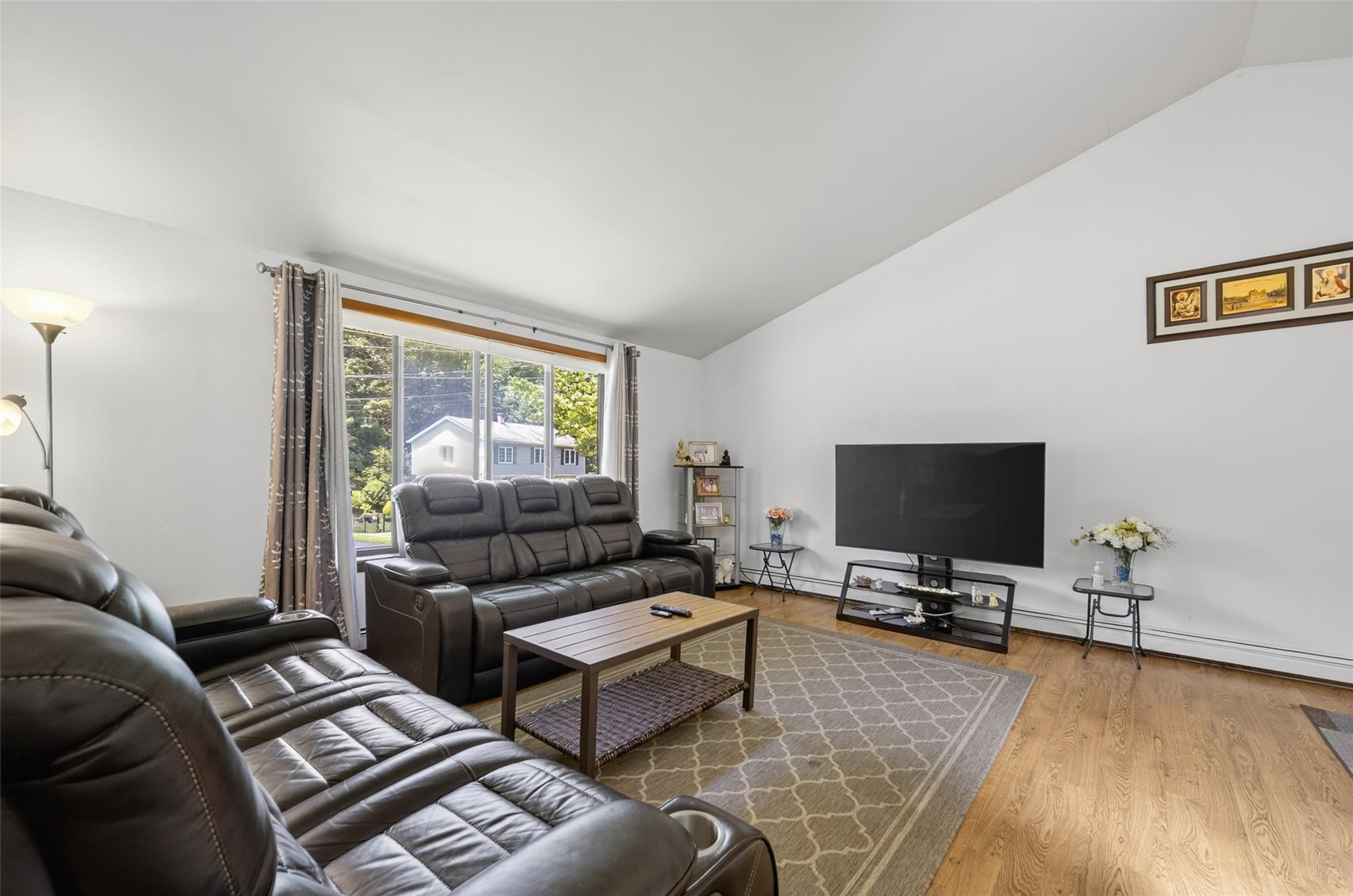 49 Raker Road, Poughkeepsie, NY 12603