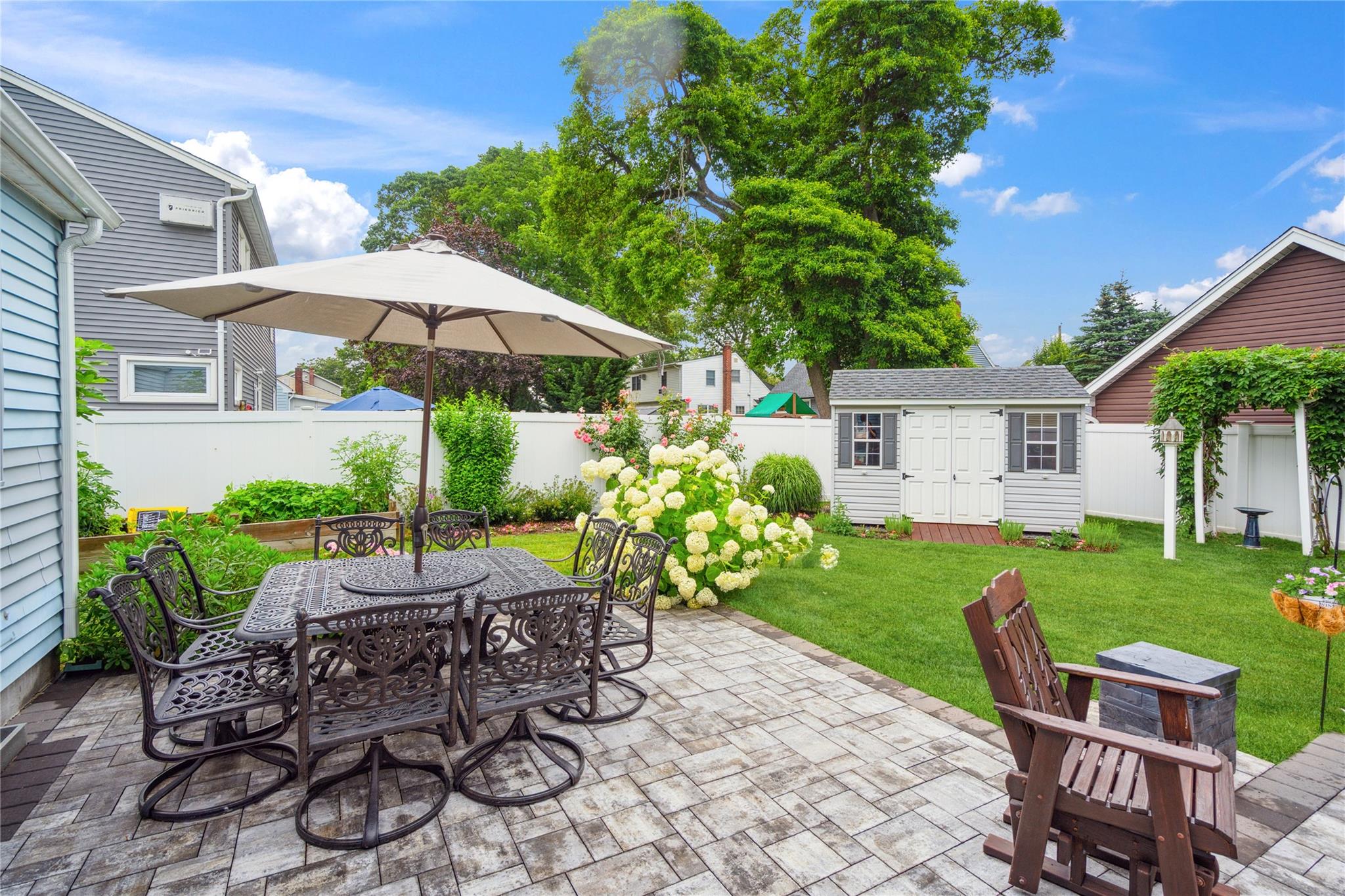 87 3rd Avenue, Massapequa Park, NY 11762