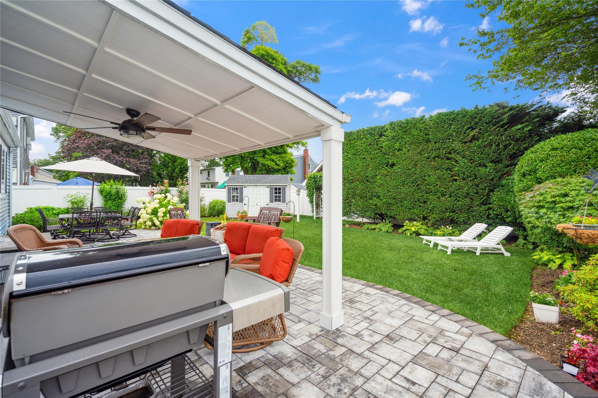 87 3rd Avenue, Massapequa Park, NY 11762