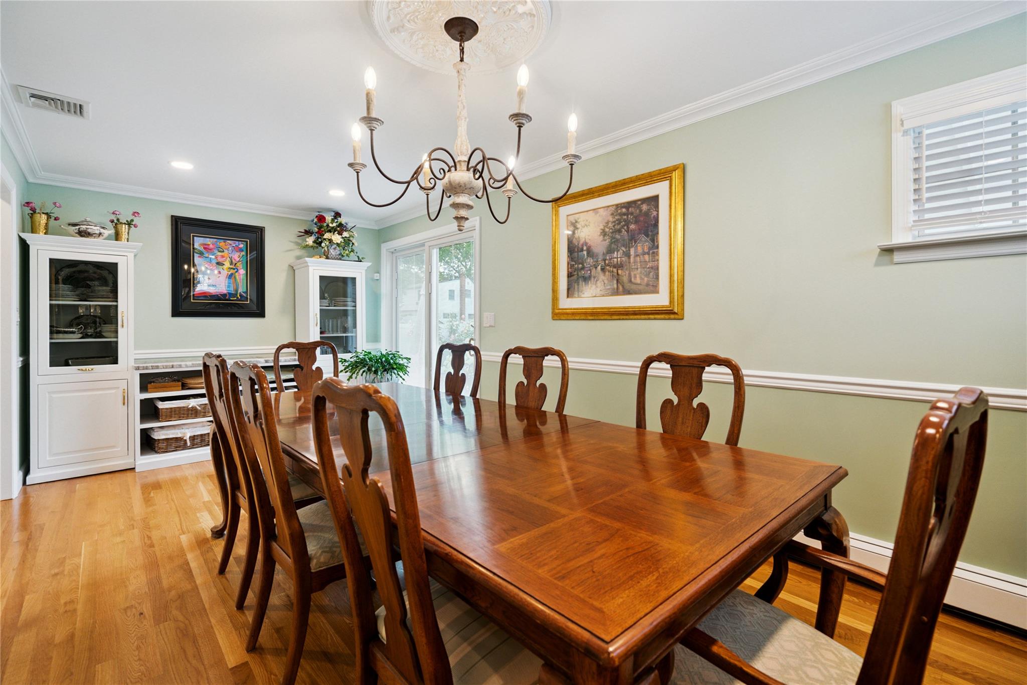 87 3rd Avenue, Massapequa Park, NY 11762